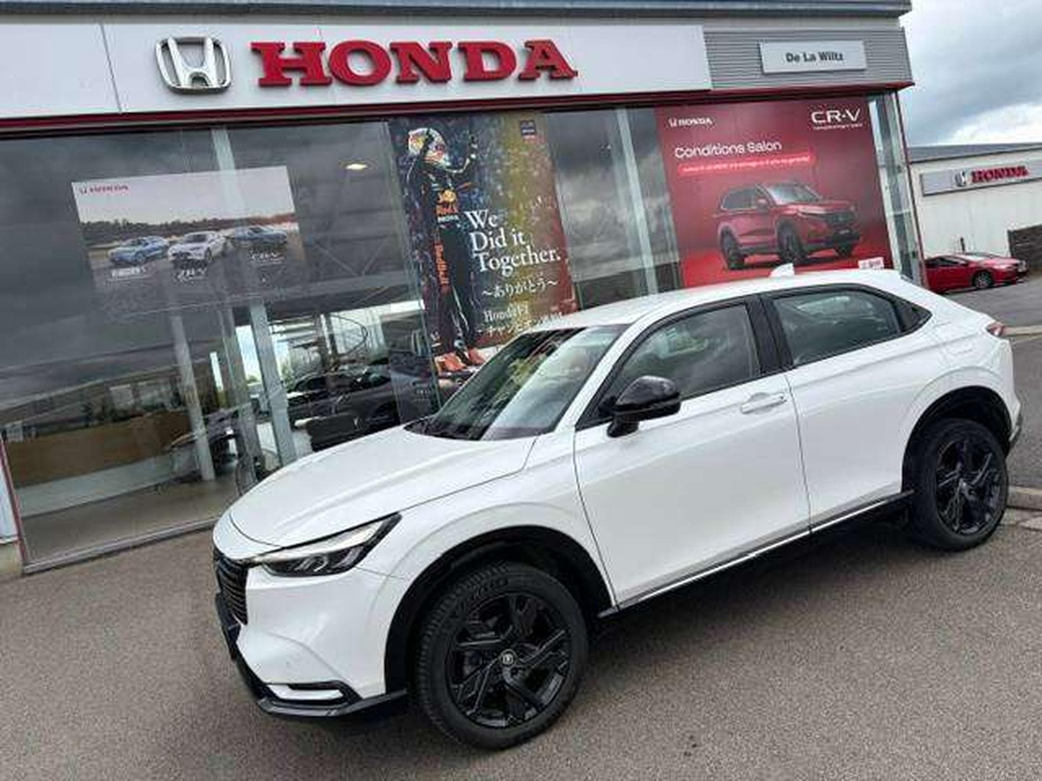 Honda HR-V 1.5 CVT ADVANCE OBSCURA BLACK PACK (2022) - Photo 1
