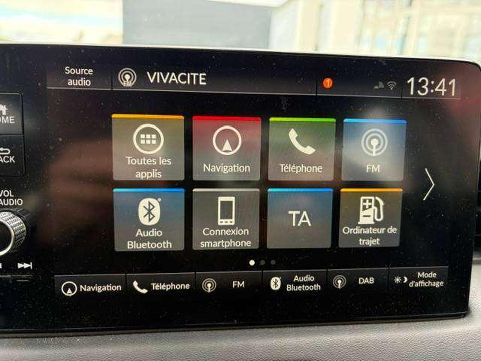 Honda HR-V 1.5 CVT ADVANCE OBSCURA BLACK PACK (2022) - Photo 13
