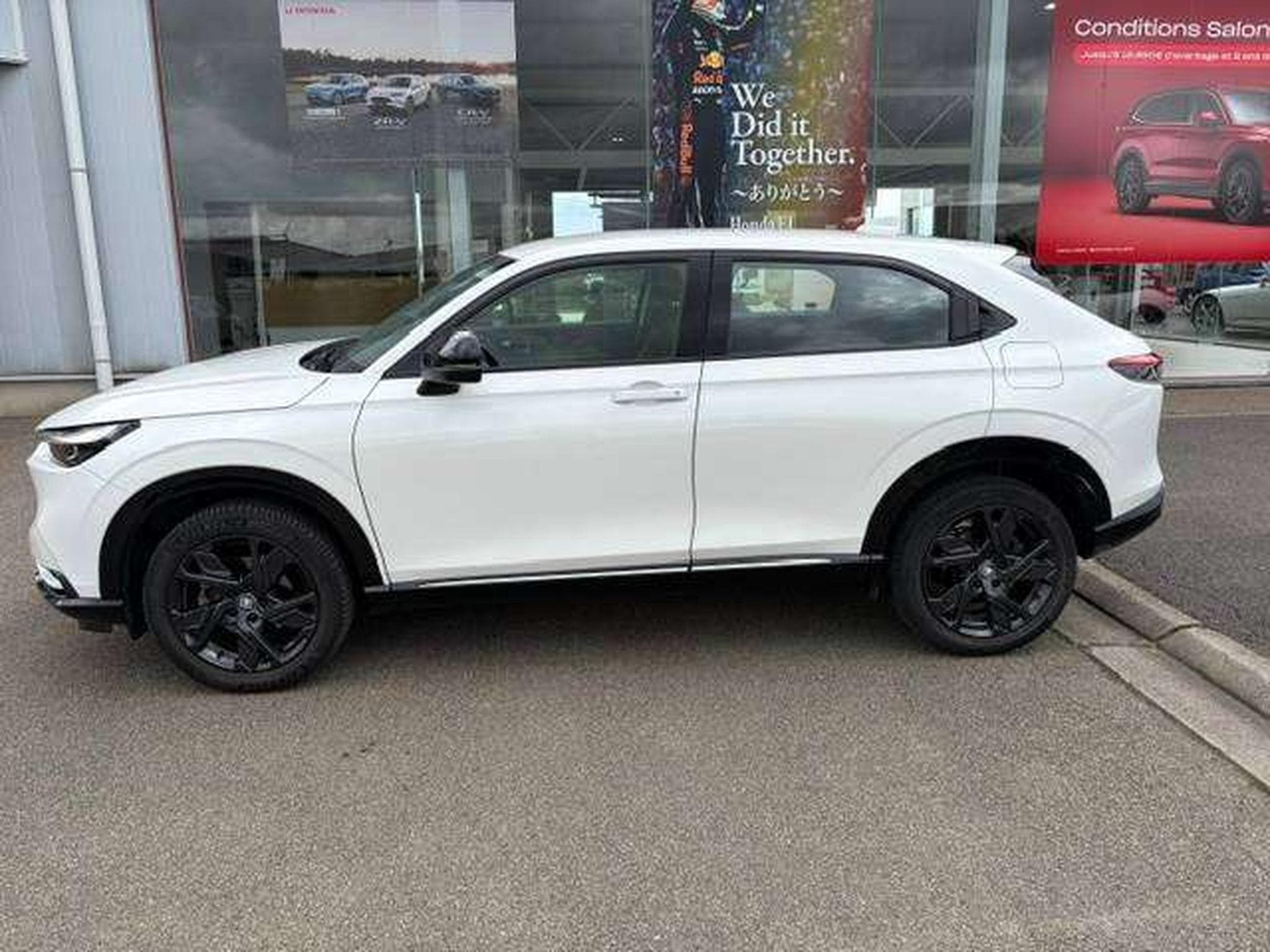 Honda HR-V 1.5 CVT ADVANCE OBSCURA BLACK PACK (2022) - Photo 3