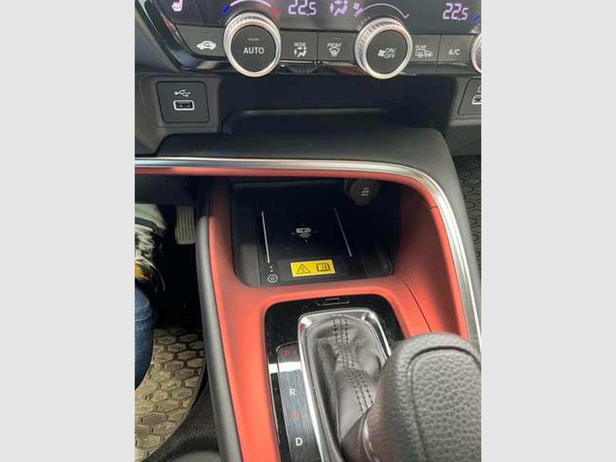 Honda HR-V 1.5 CVT advanced style hybrid (2023) - Photo 15