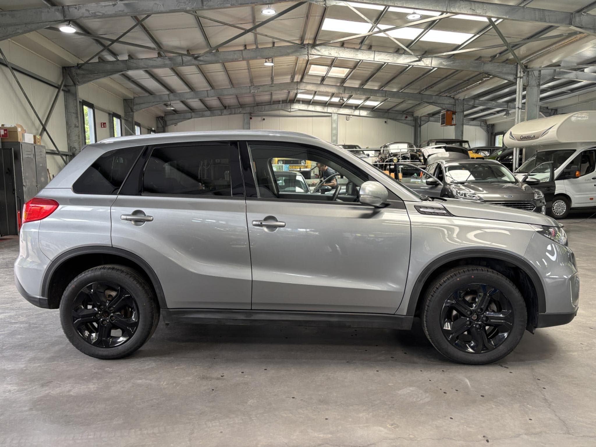 Suzuki Vitara S 1.4 BoostJet 2WD (2018) - Photo 2