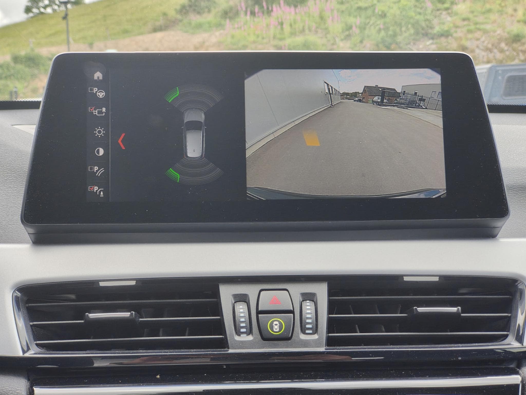 BMW X1 X1 XDRIVE25e CARPLAY GPS CUIR LED SIEGES CHAUFF (2021) - Photo 19