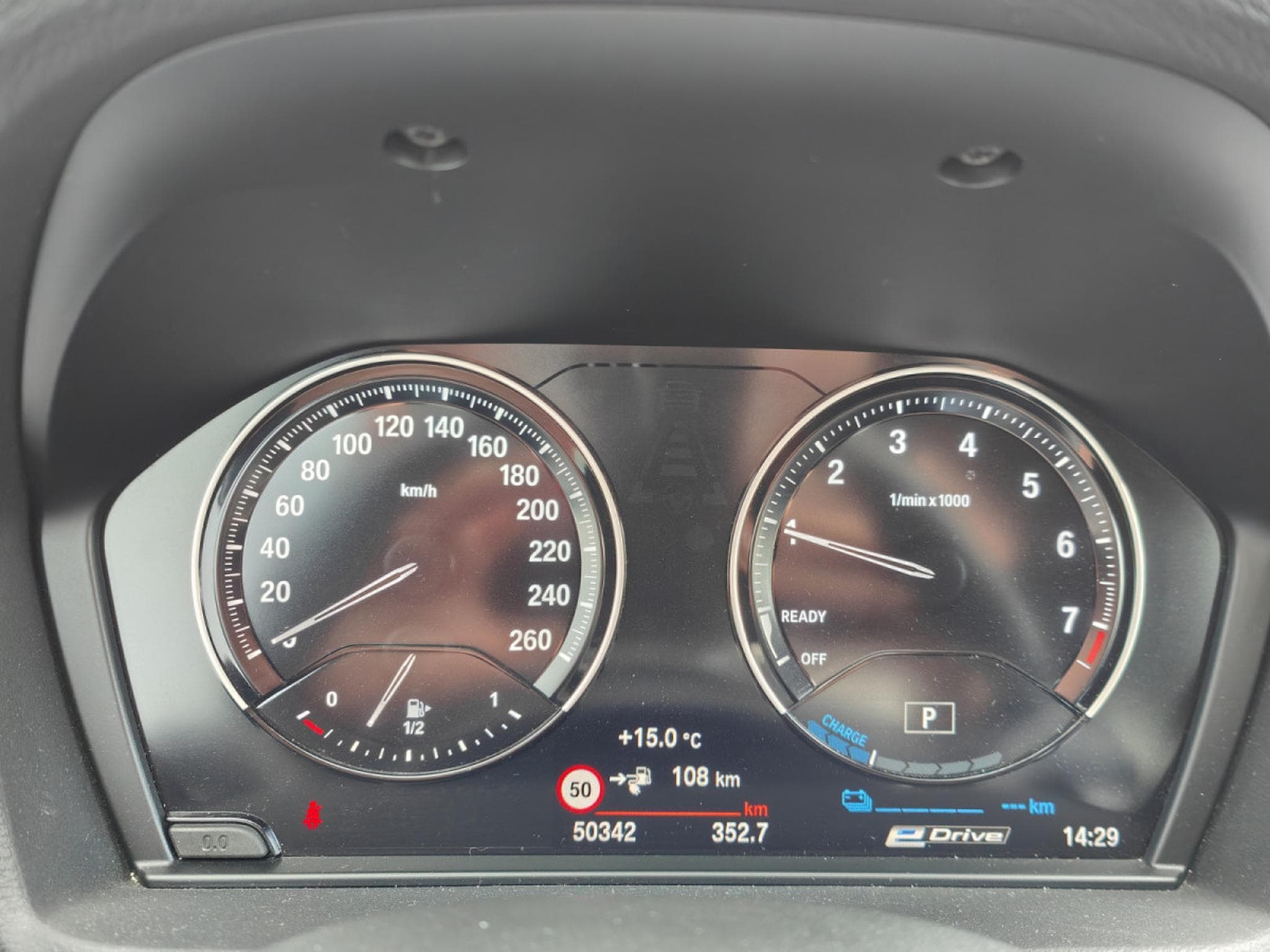 BMW X1 X1 XDRIVE25e CARPLAY GPS CUIR LED SIEGES CHAUFF (2021) - Photo 27