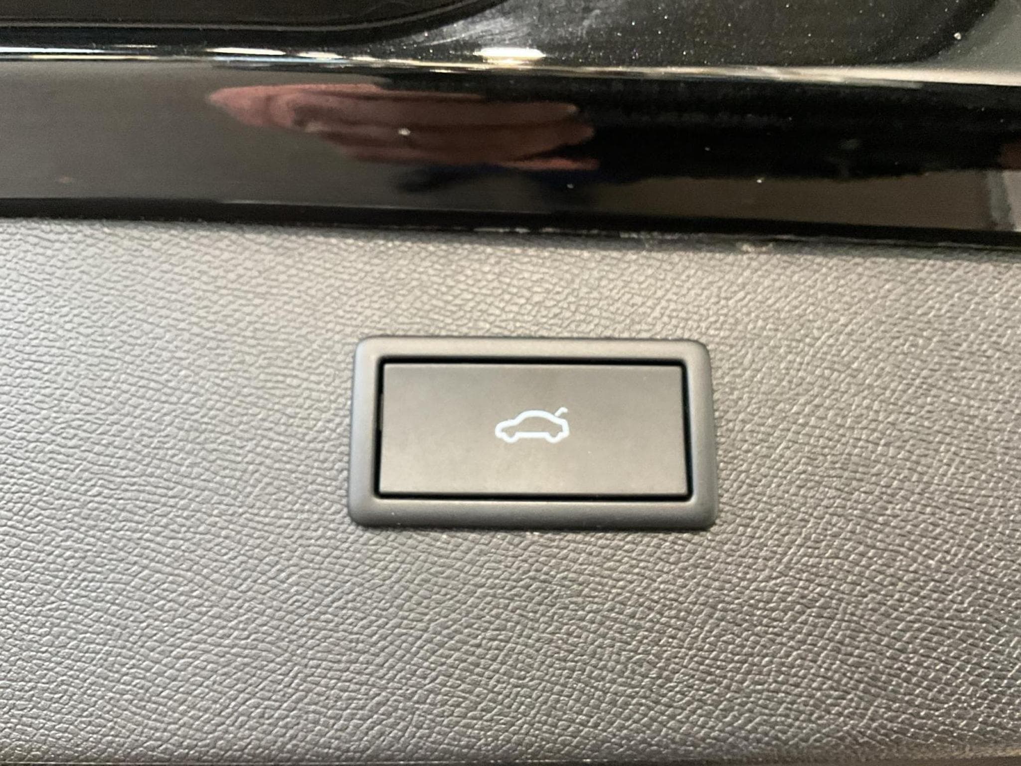 Cupra Formentor VZ+DSG+4Drive+Pano+Navi (2024) - Foto 19