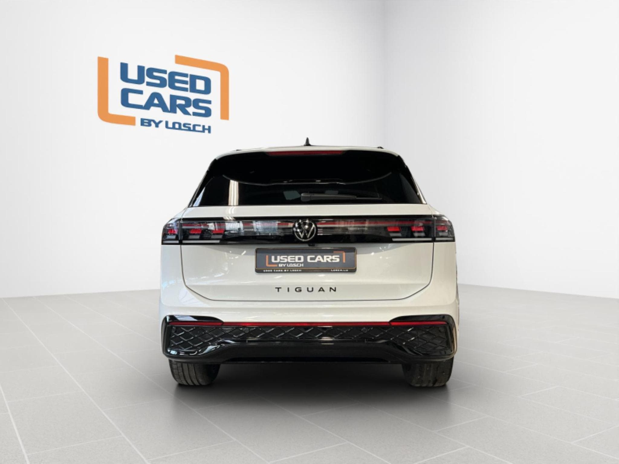 VW Tiguan R-Line+DSG+4Motion+AHK+P.Info+P.Design+MatrixHD (2025) - Foto 7