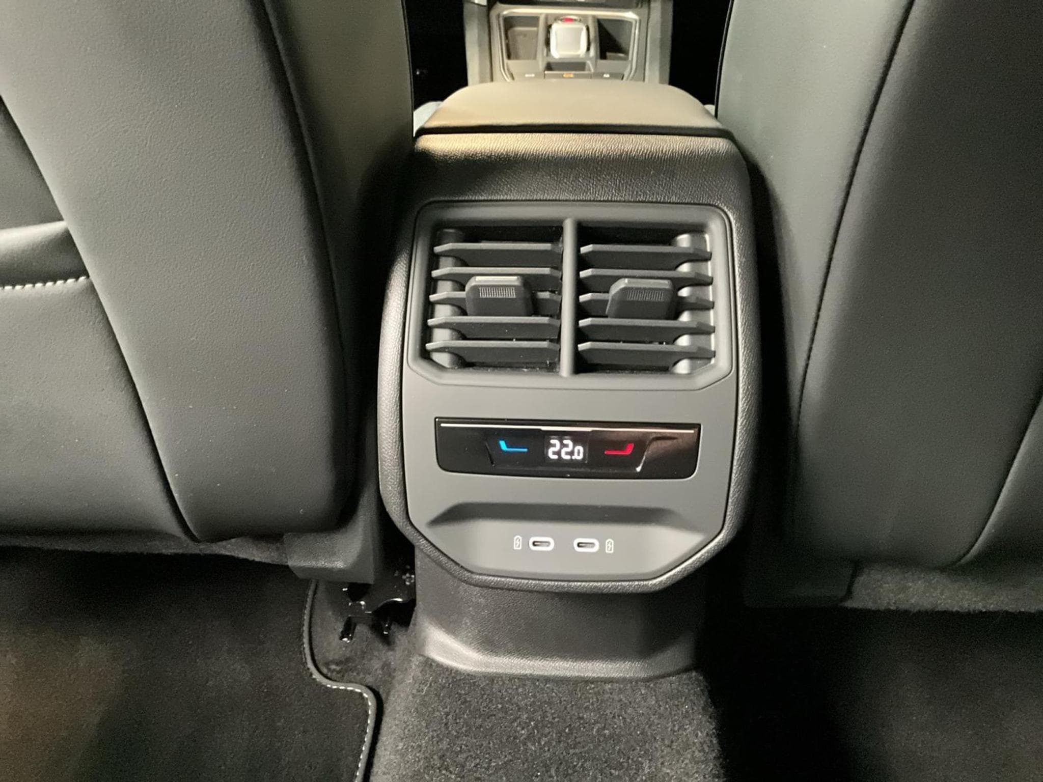 Seat Leon Sportstourer+FR+DSG+P.Driver+P.vision+Matrix-LED (2025) - Foto 18