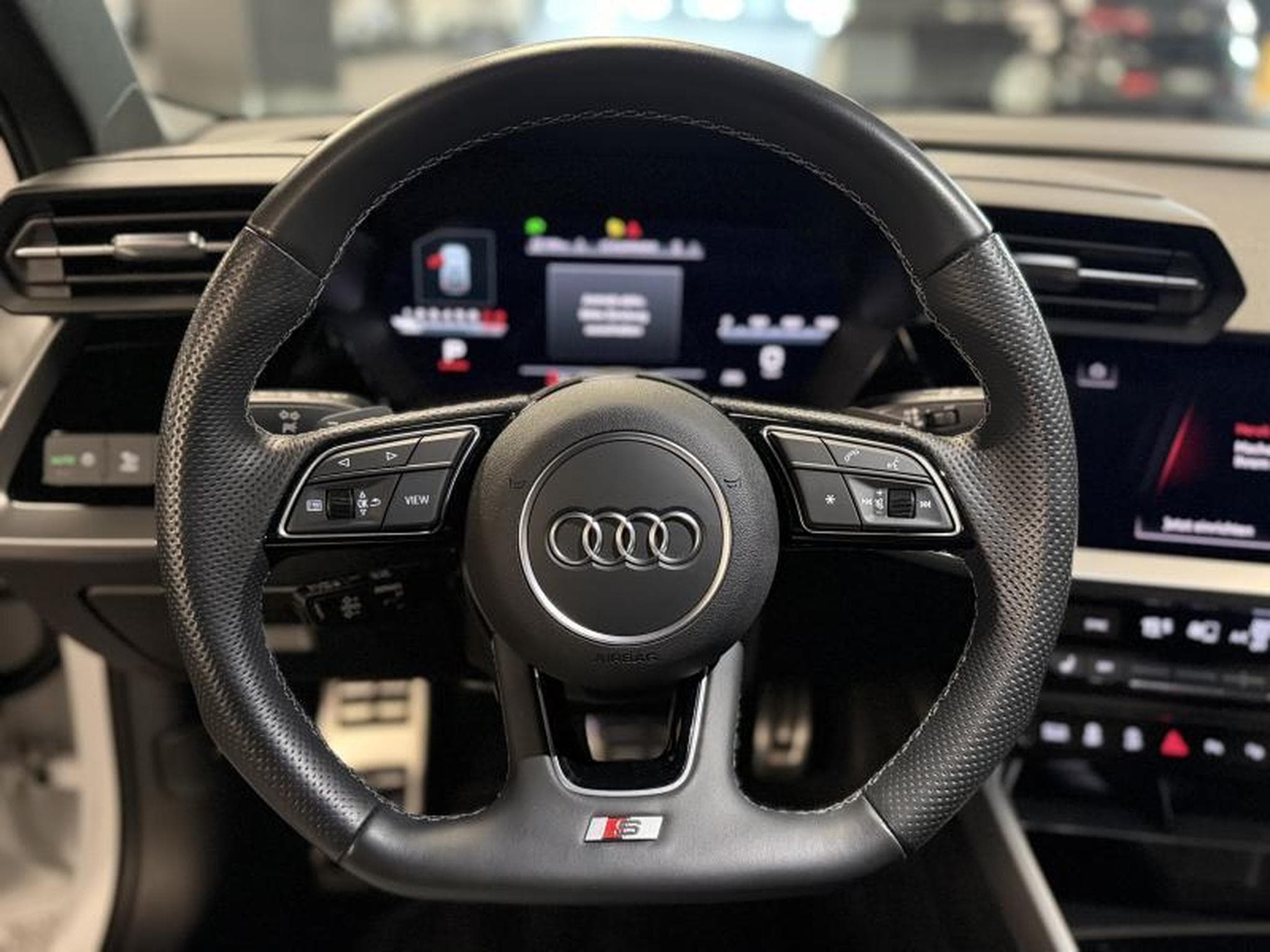 Audi S3 SPORTBACK *B&O (2023) - Photo 12
