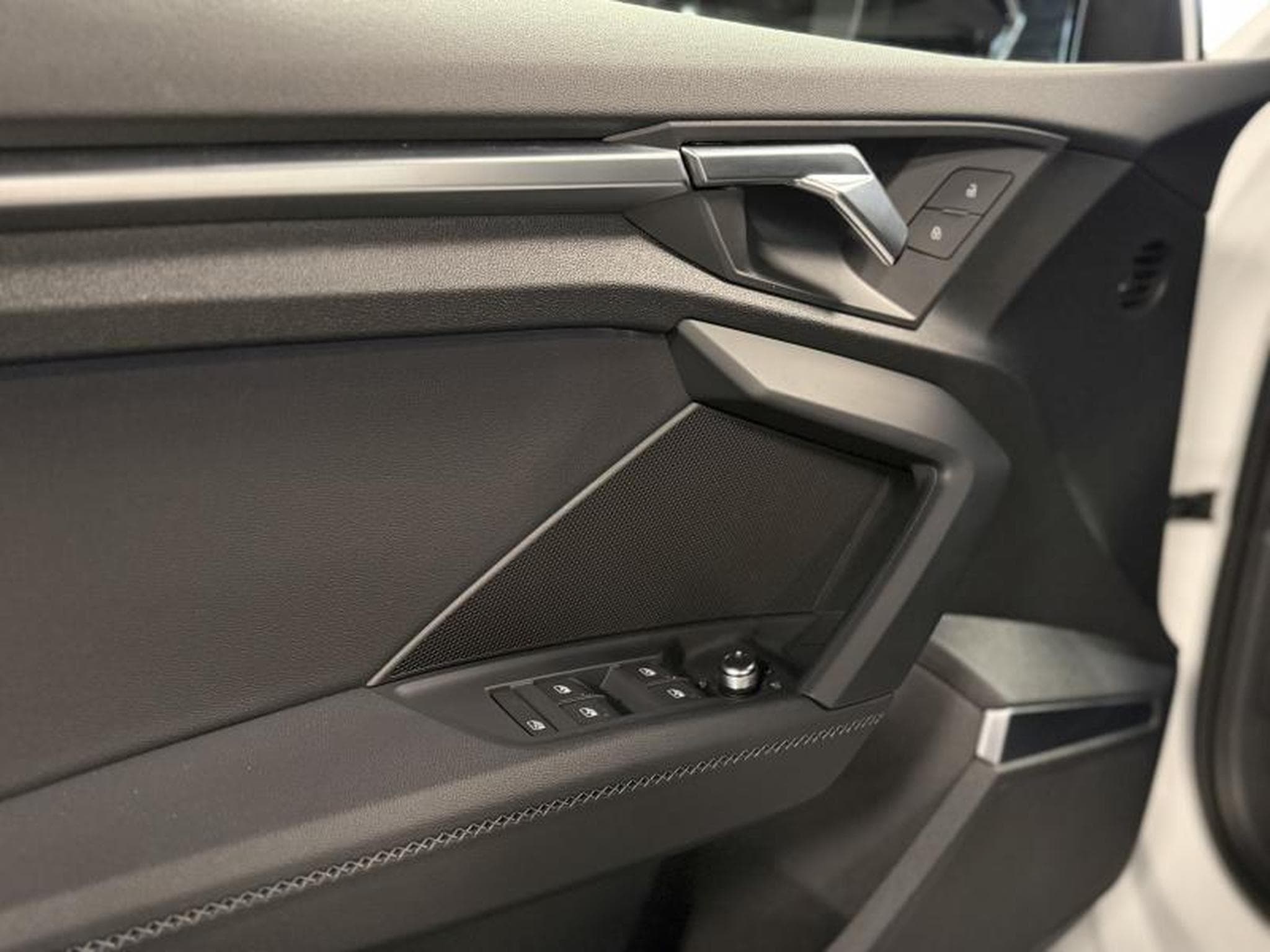 Audi S3 SPORTBACK *B&O (2023) - Photo 6