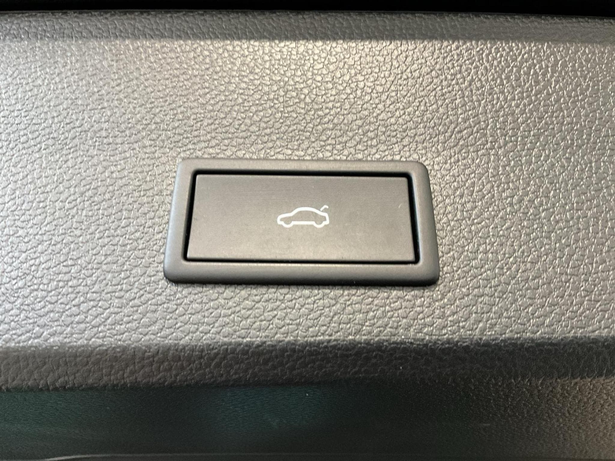 Cupra Ateca DSG+RearView+P.Drive-XL (2025) - Photo 18