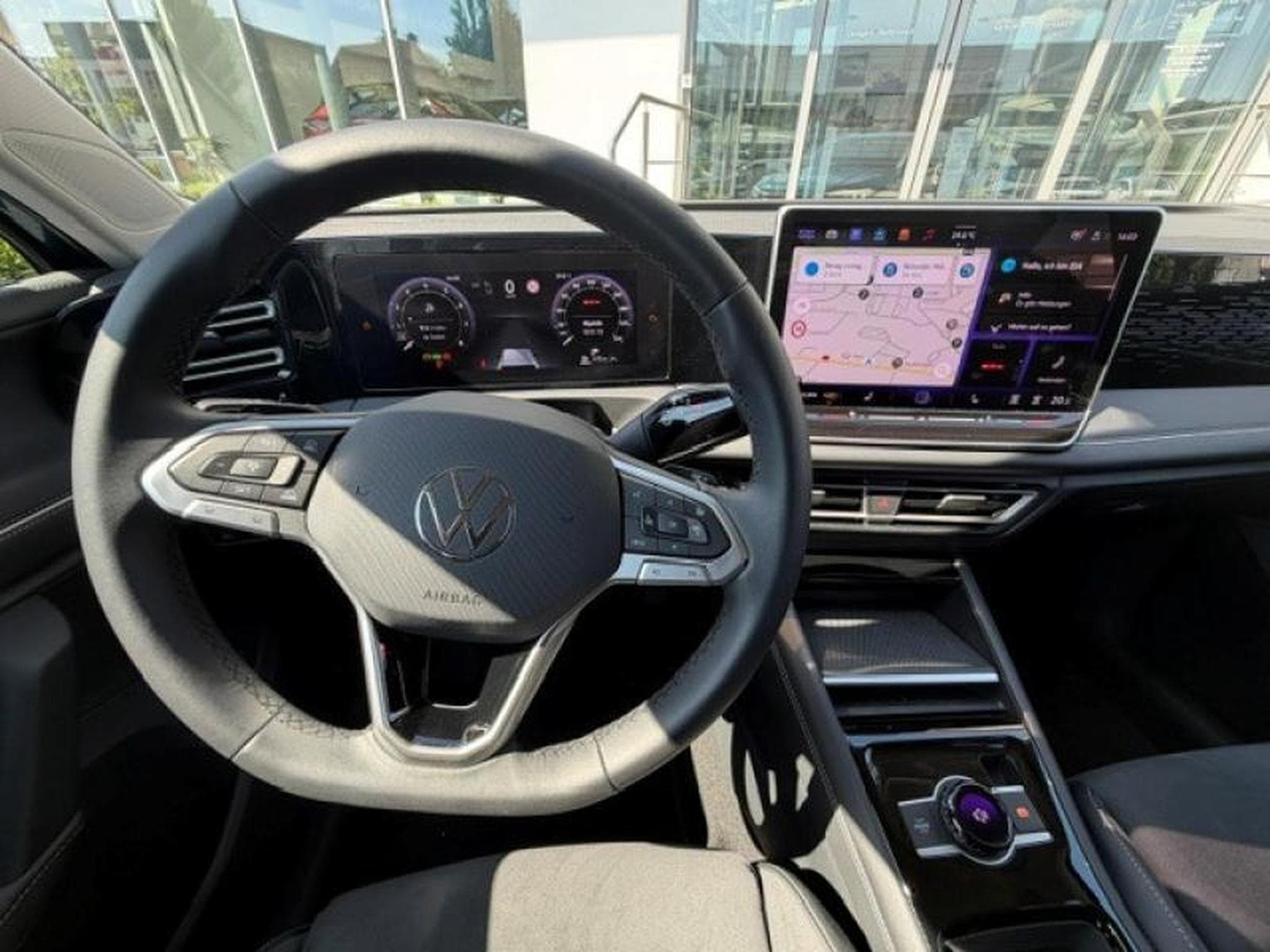 VW Tiguan Elegance (2025) - Photo 14