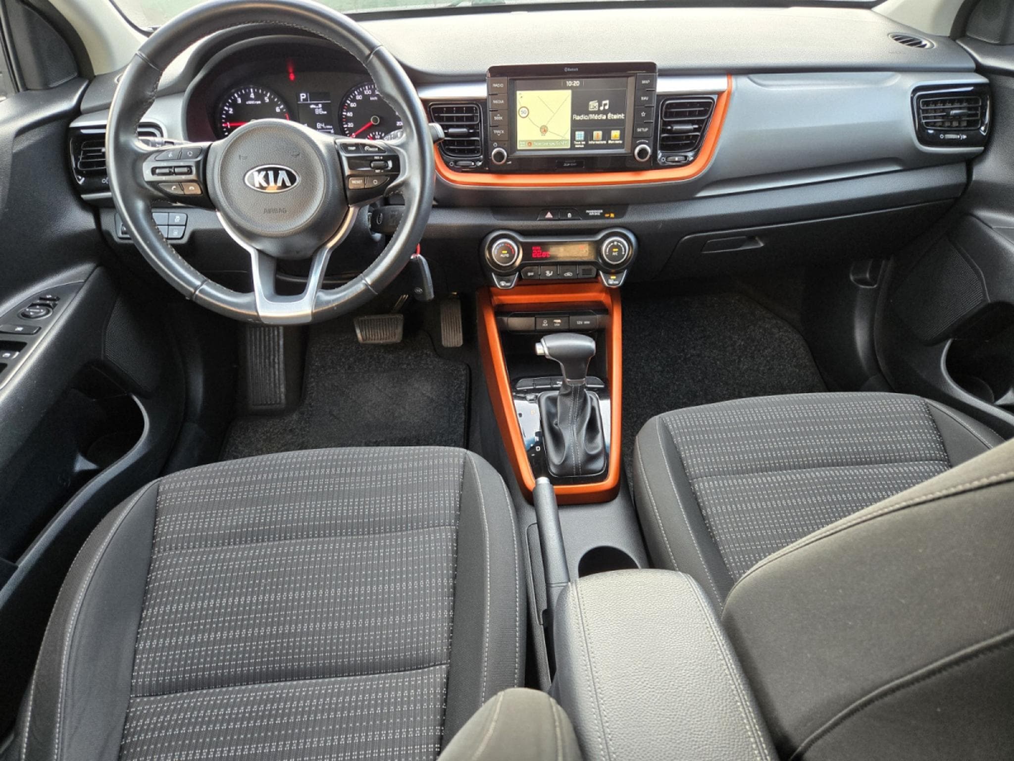Kia Stonic Fusion 1.4 6AT ISG (2019) - Photo 7