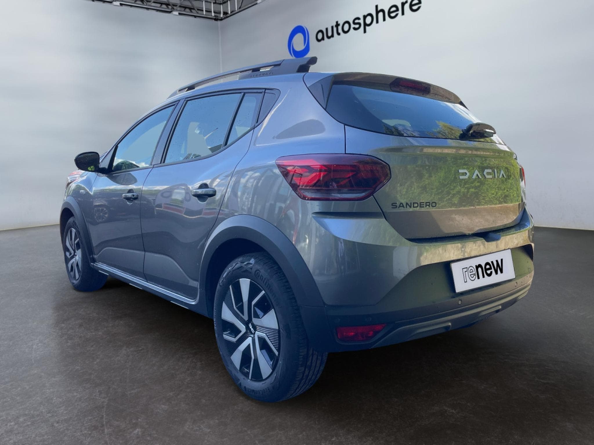 Dacia Sandero 1.0 TCe Stepway Expression (2025) - Photo 3