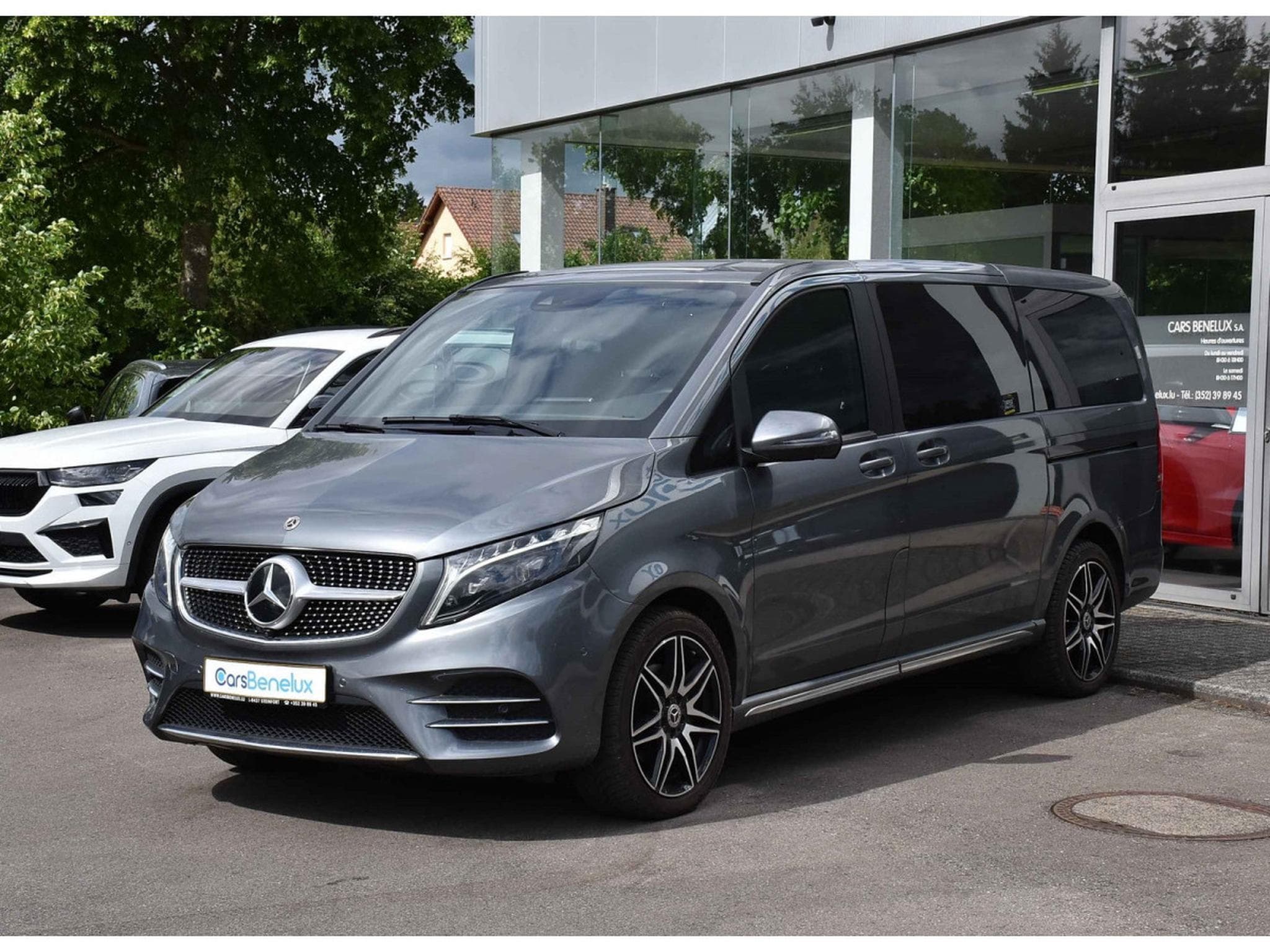 Mercedes V 300 CDI Long 4Matic AMG Line 9G DIST SIDE CUIR BURMESTER CAM (2023) - Photo 2