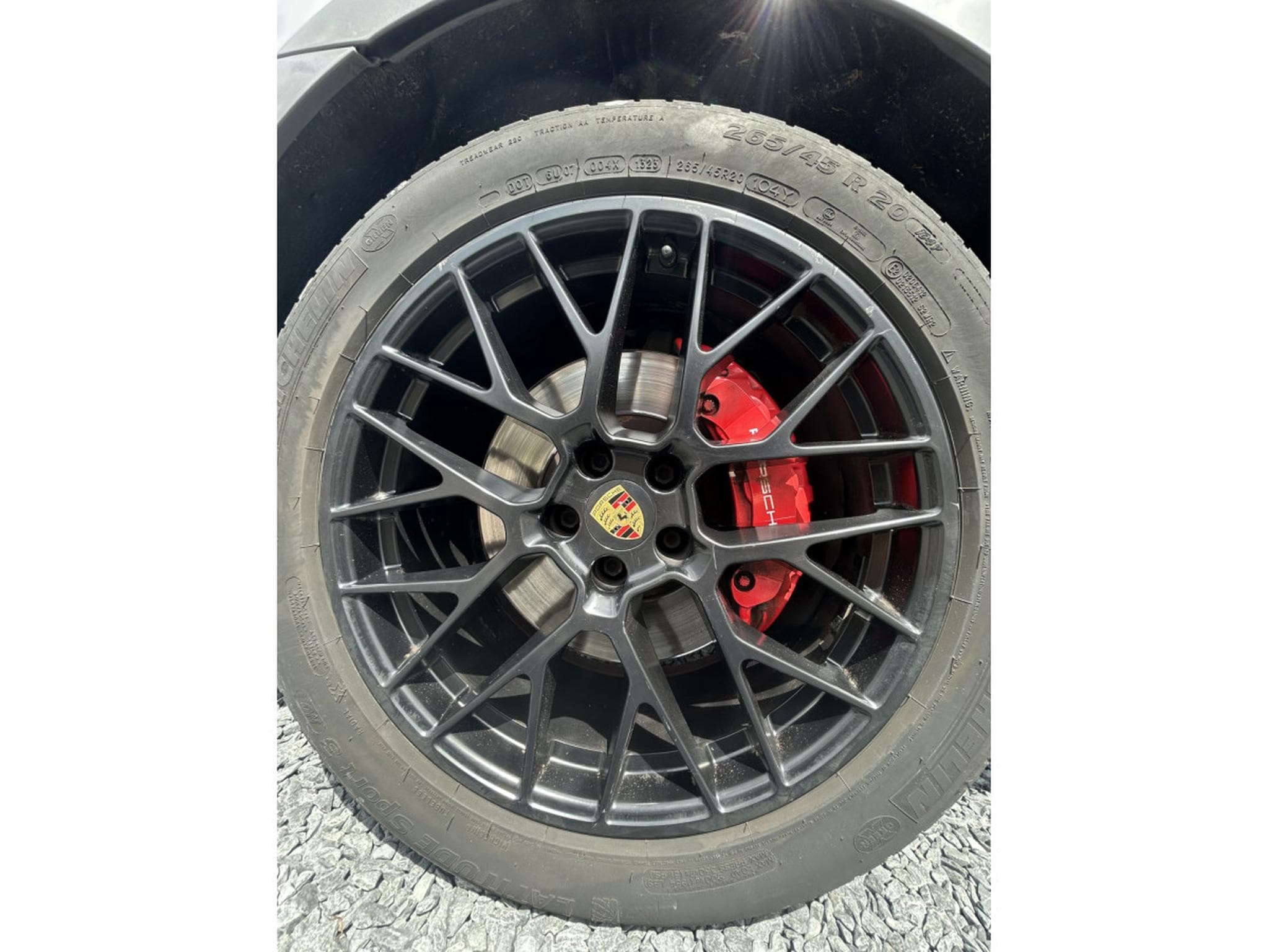 Porsche Macan MACAN GTS (2019) - Photo 24