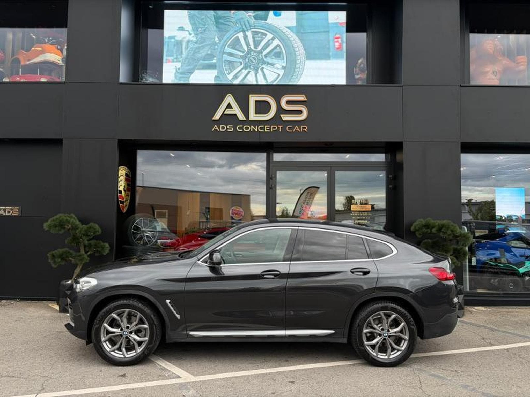 BMW X4 xDrive20i X-line (2021) - Photo 11
