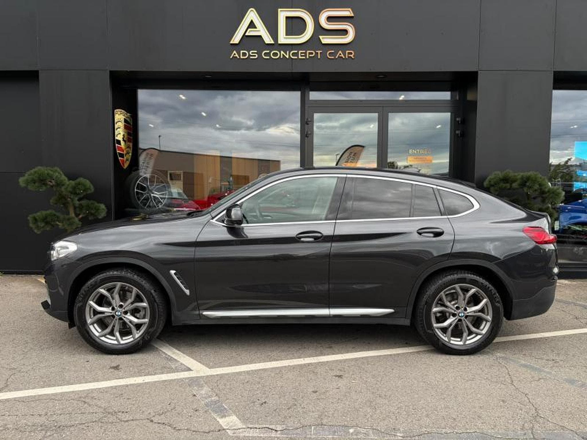 BMW X4 xDrive20i X-line (2021) - Photo 4