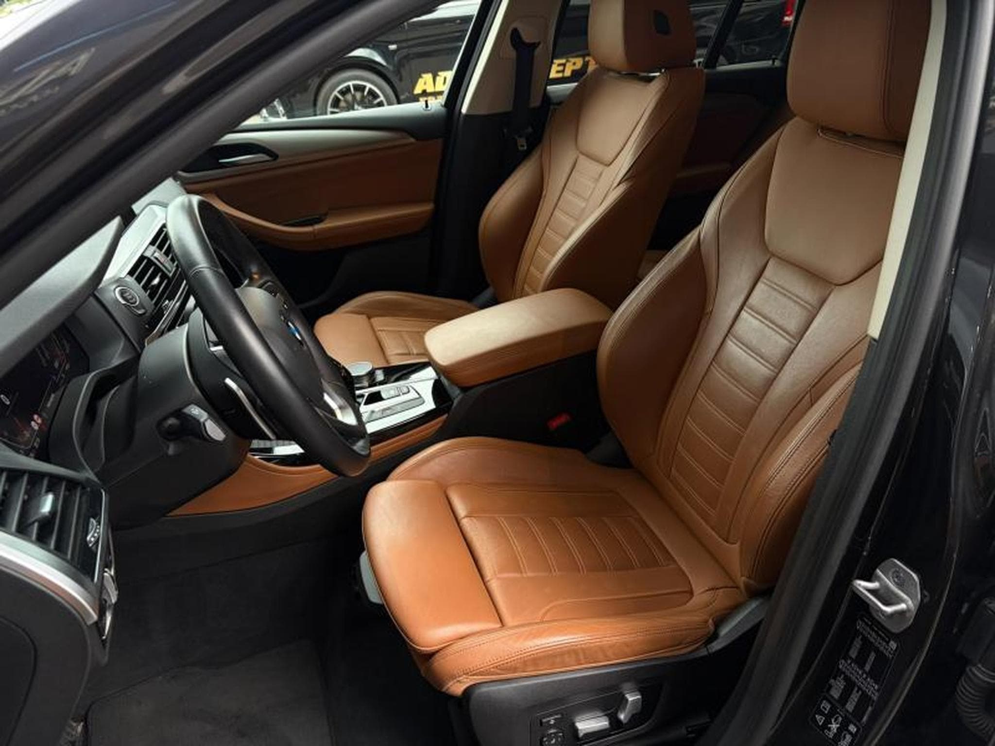 BMW X4 xDrive20i X-line (2021) - Photo 8