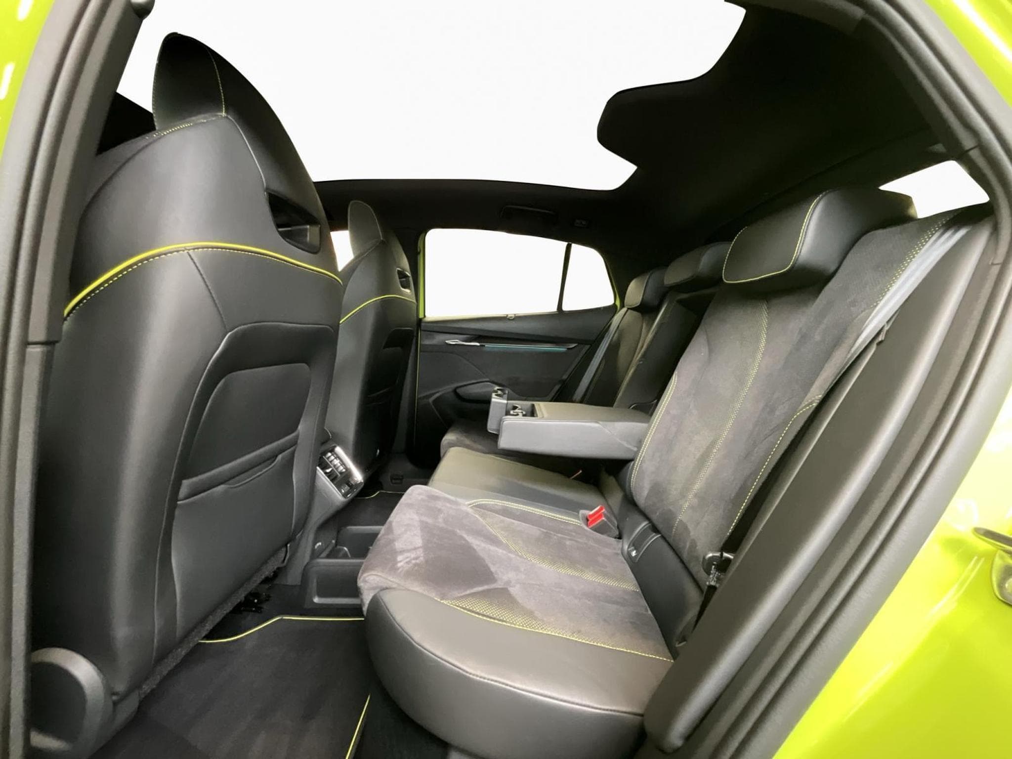 Skoda Enyaq 77kWh+RS+MAXX+4M+AHK+LM21+NAVI (2023) - Photo 16