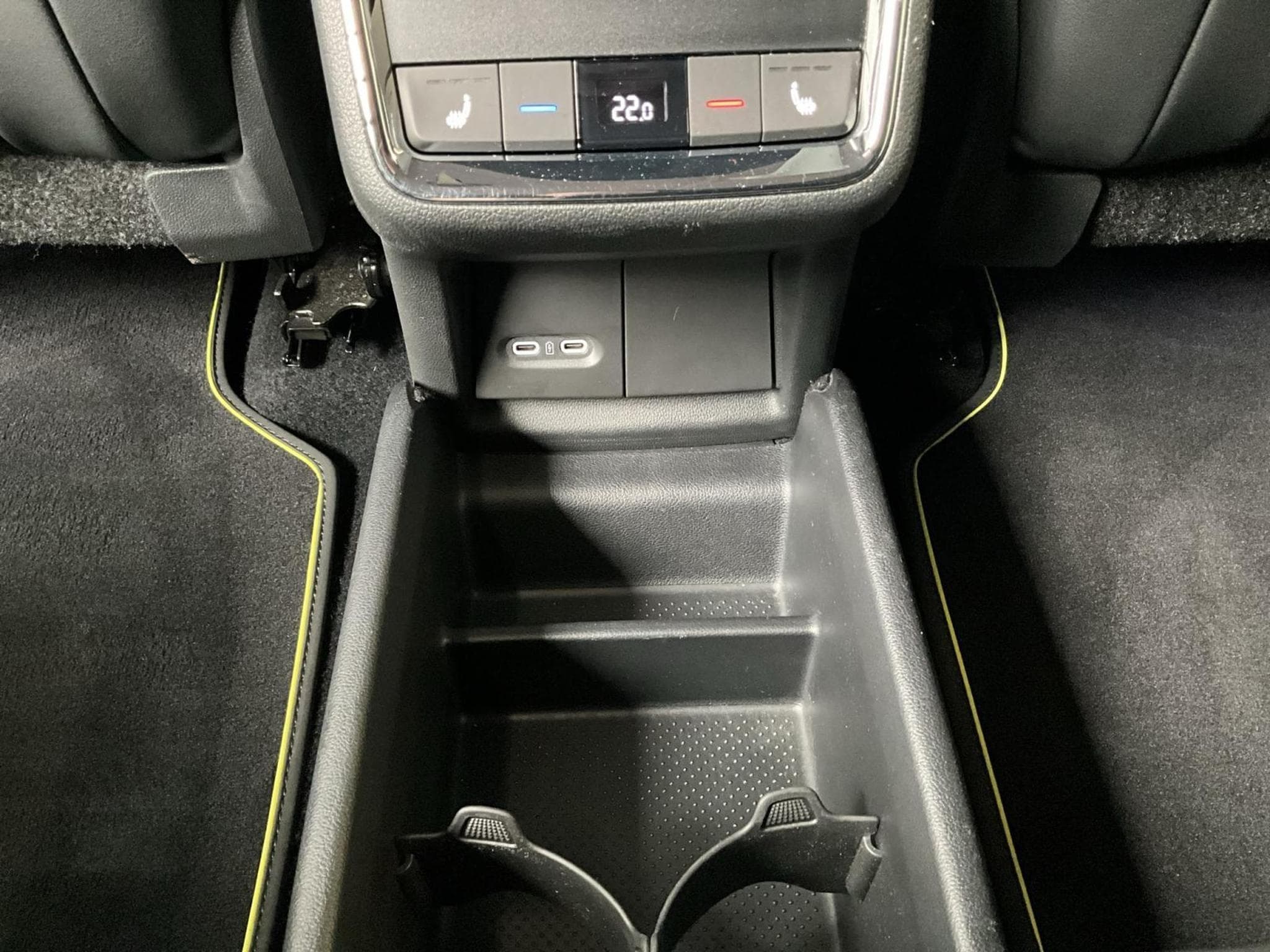 Skoda Enyaq 77kWh+RS+MAXX+4M+AHK+LM21+NAVI (2023) - Photo 22