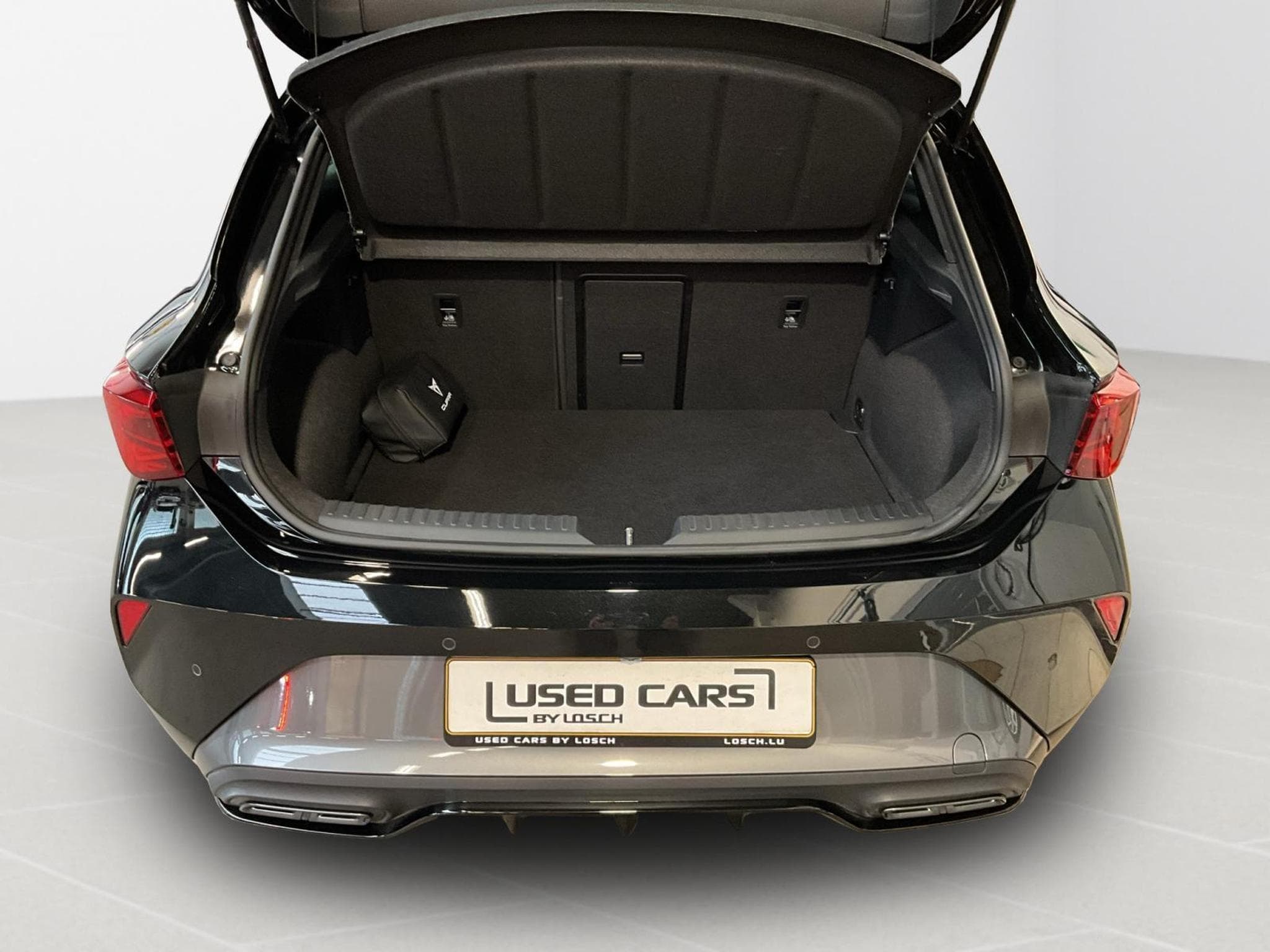 Cupra Leon TDI+DSG+Sennheiser+Pure-Perf.+Dynamic-Design (2025) - Photo 16