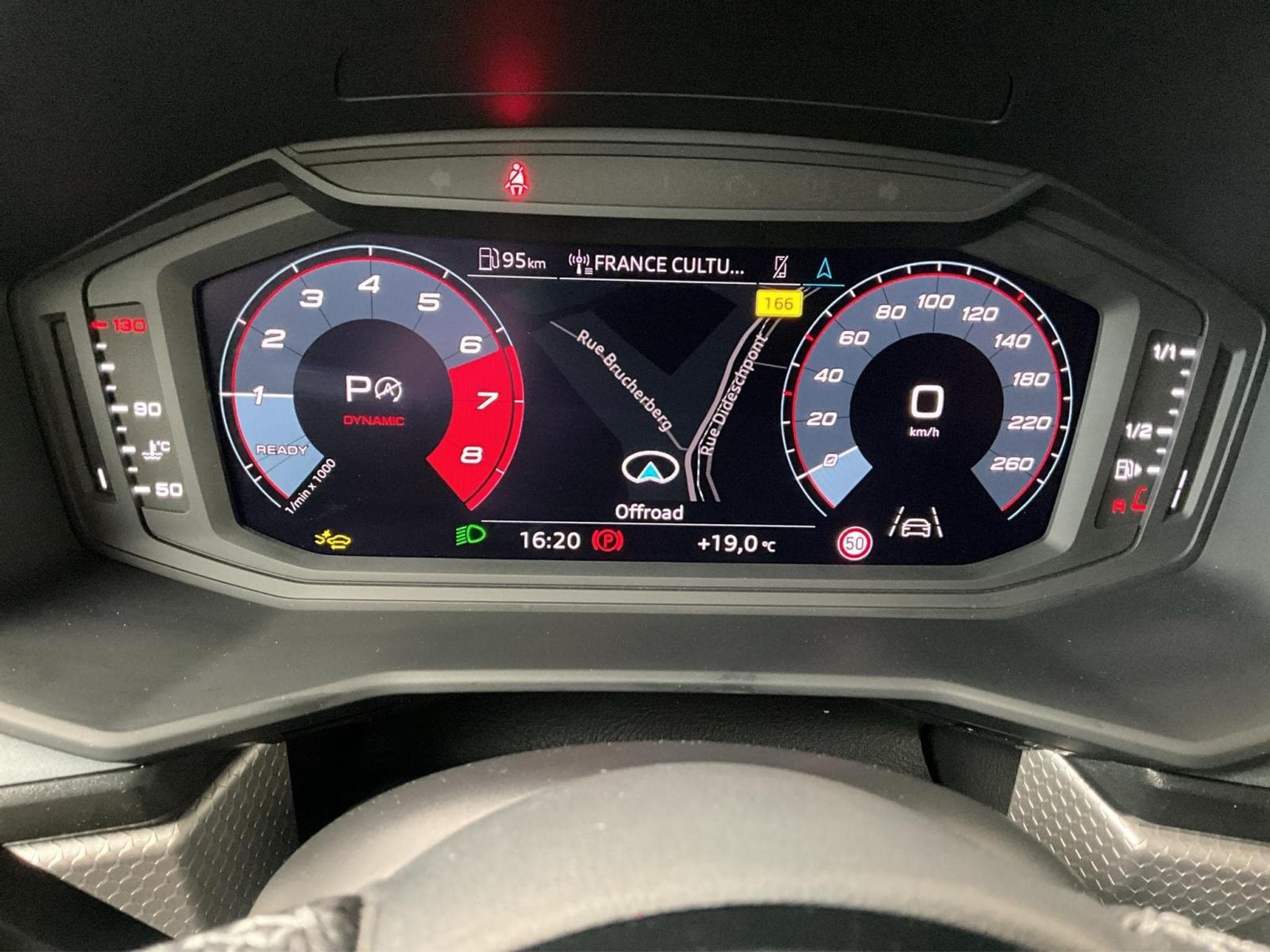 Audi A1 SB+S-line+40TFSI+S-Tronic+P.Business (2025) - Photo 11