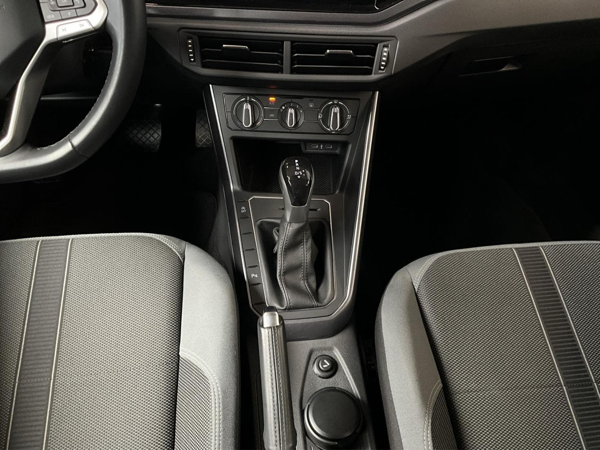 VW Polo Style+DSG+IQ-Drive+Digi+ (2024) - Photo 12