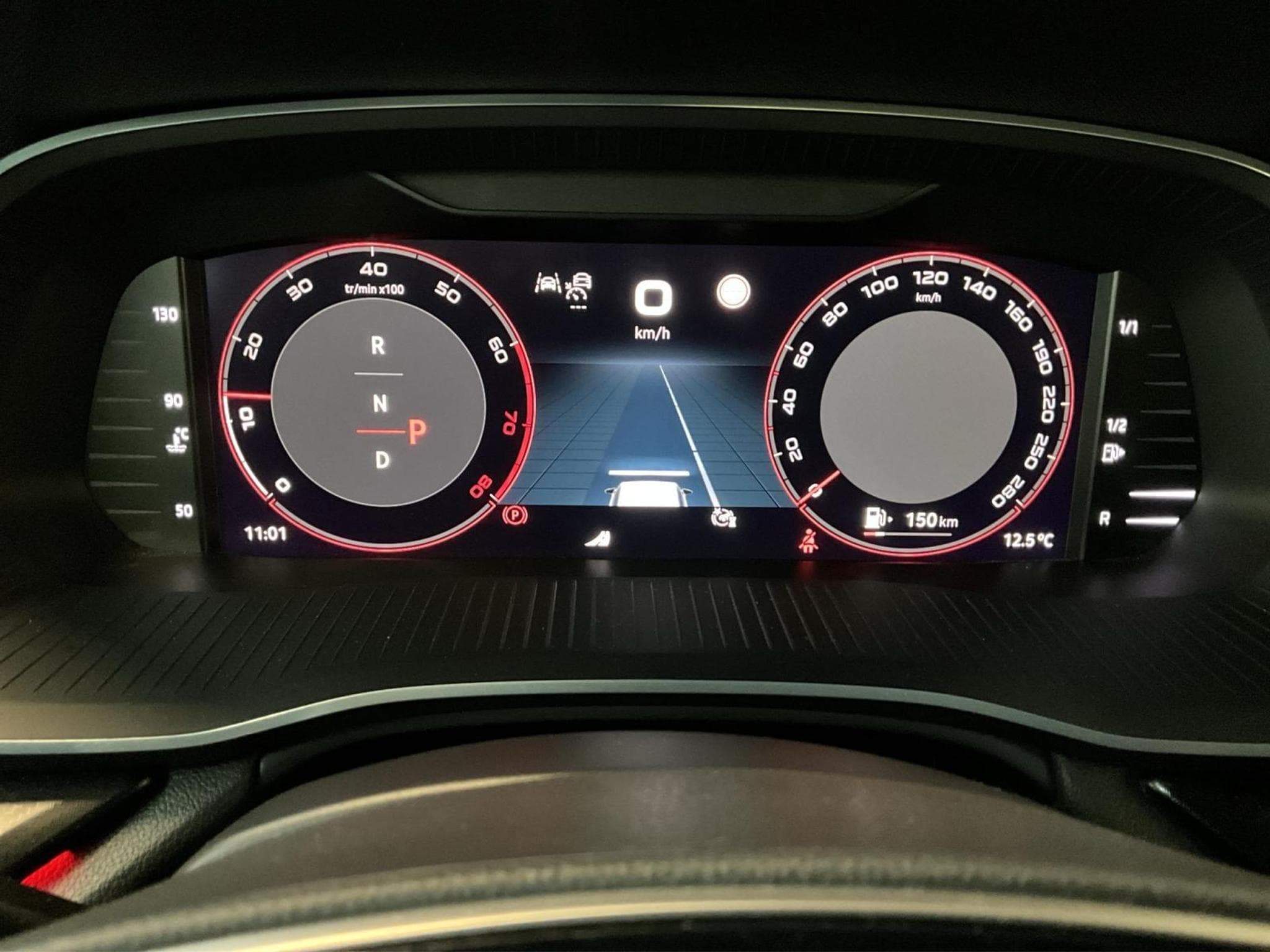 Skoda Octavia Combi+RS+DSG+Pano+360+AHK (2024) - Photo 11
