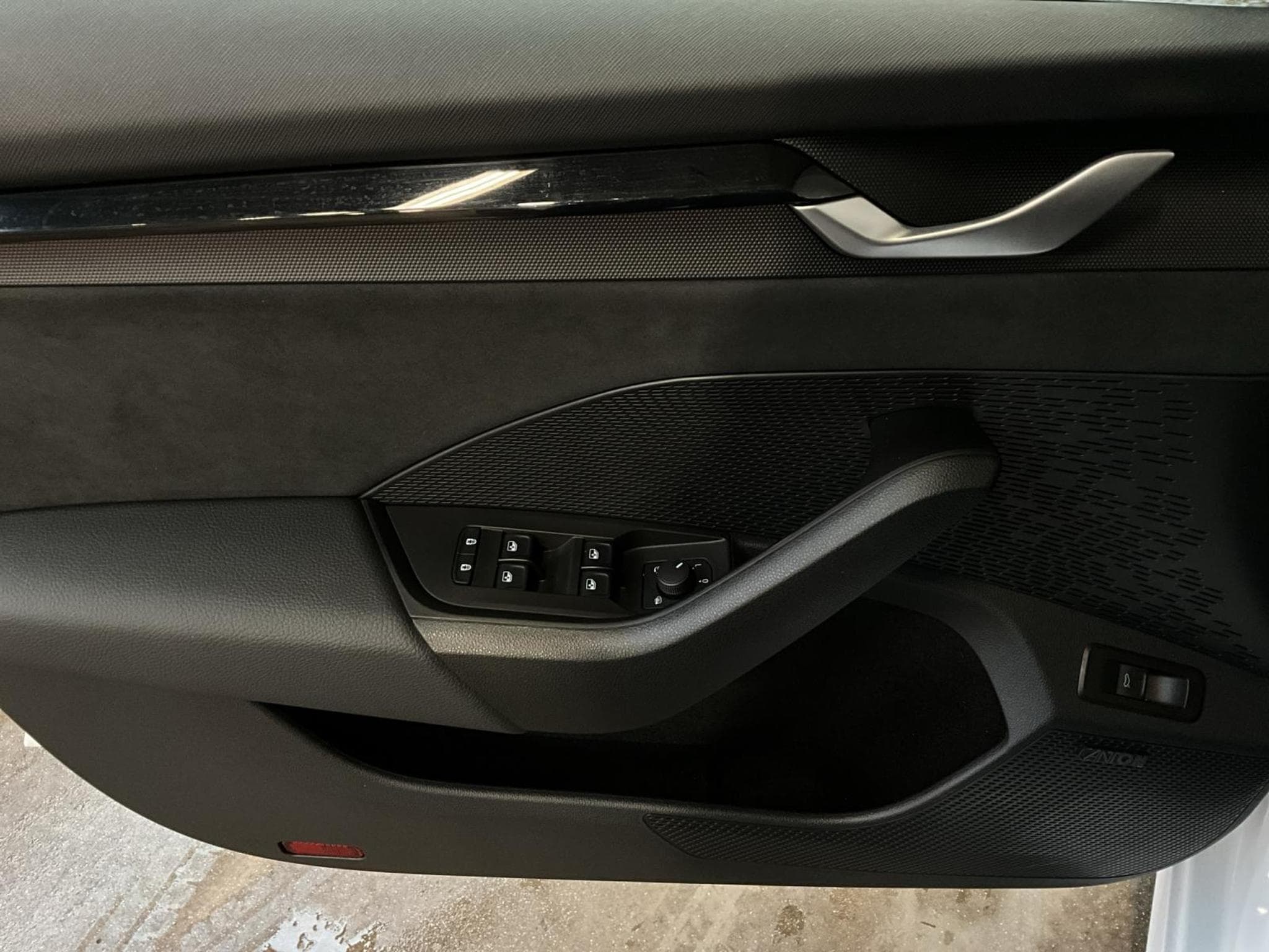 Skoda Octavia Combi+RS+DSG+Pano+360+AHK (2024) - Photo 14