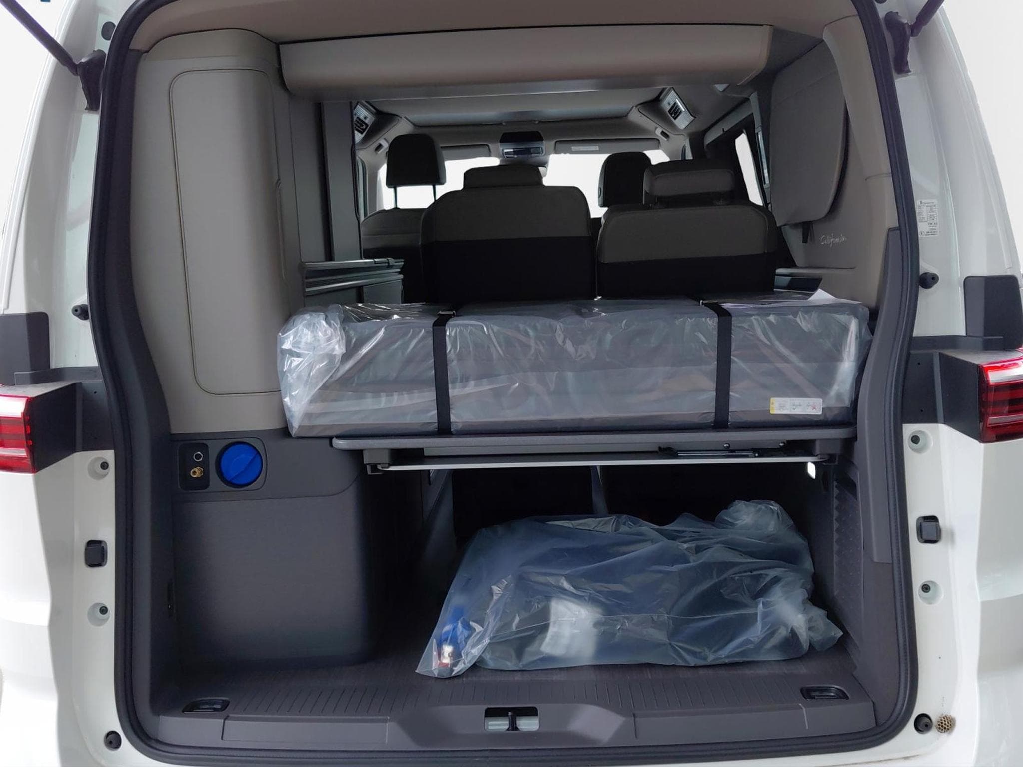 VW California Ocean LP (2026) - Photo 16