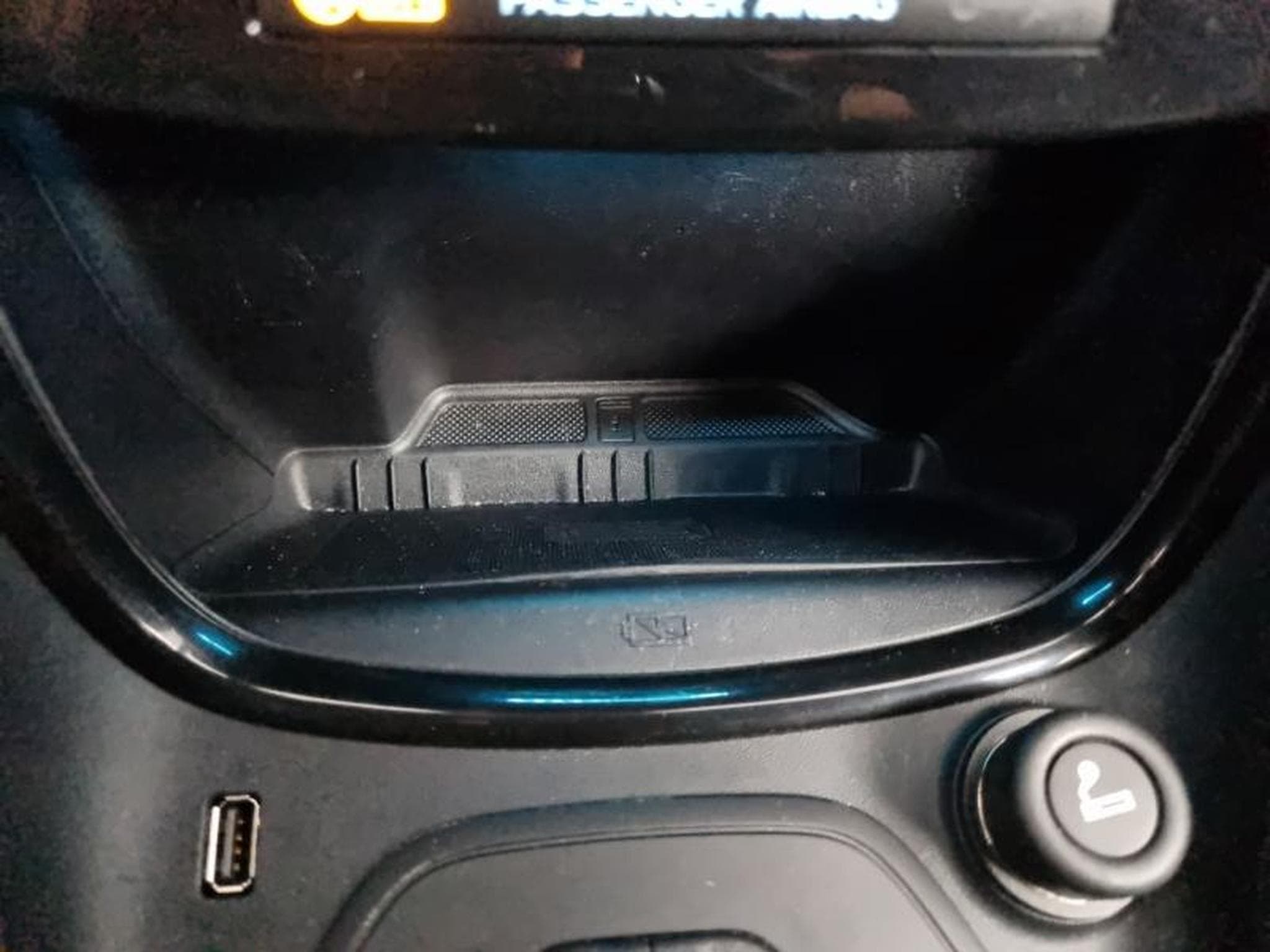 Ford Puma 1.0 EcoBoost 155ch S&S mHEV ST-Line X Powershift (2023) - Photo 23
