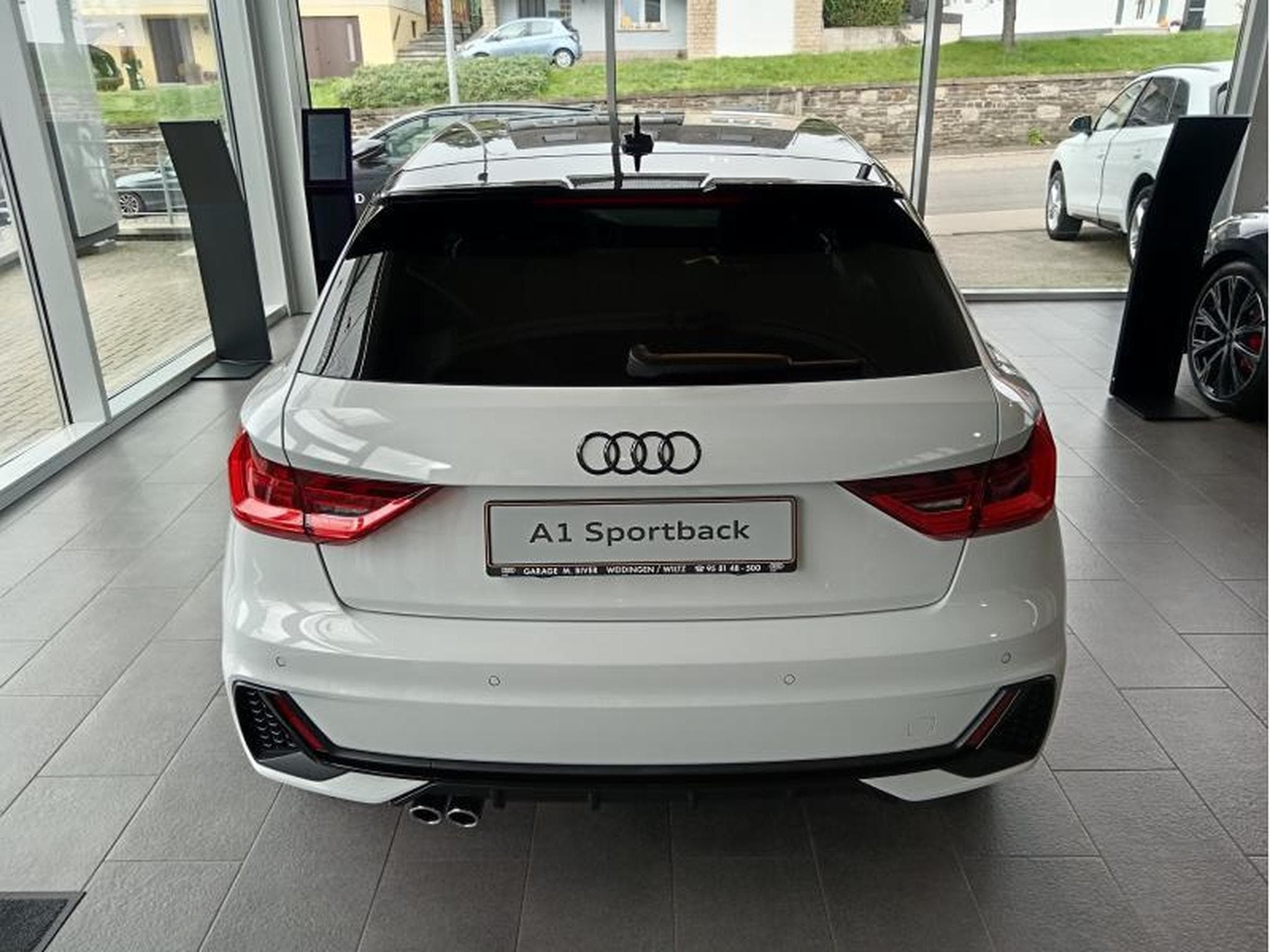 Audi A1 Sportback S-line TFSI 152 kW s-tronic (2026) - Photo 6