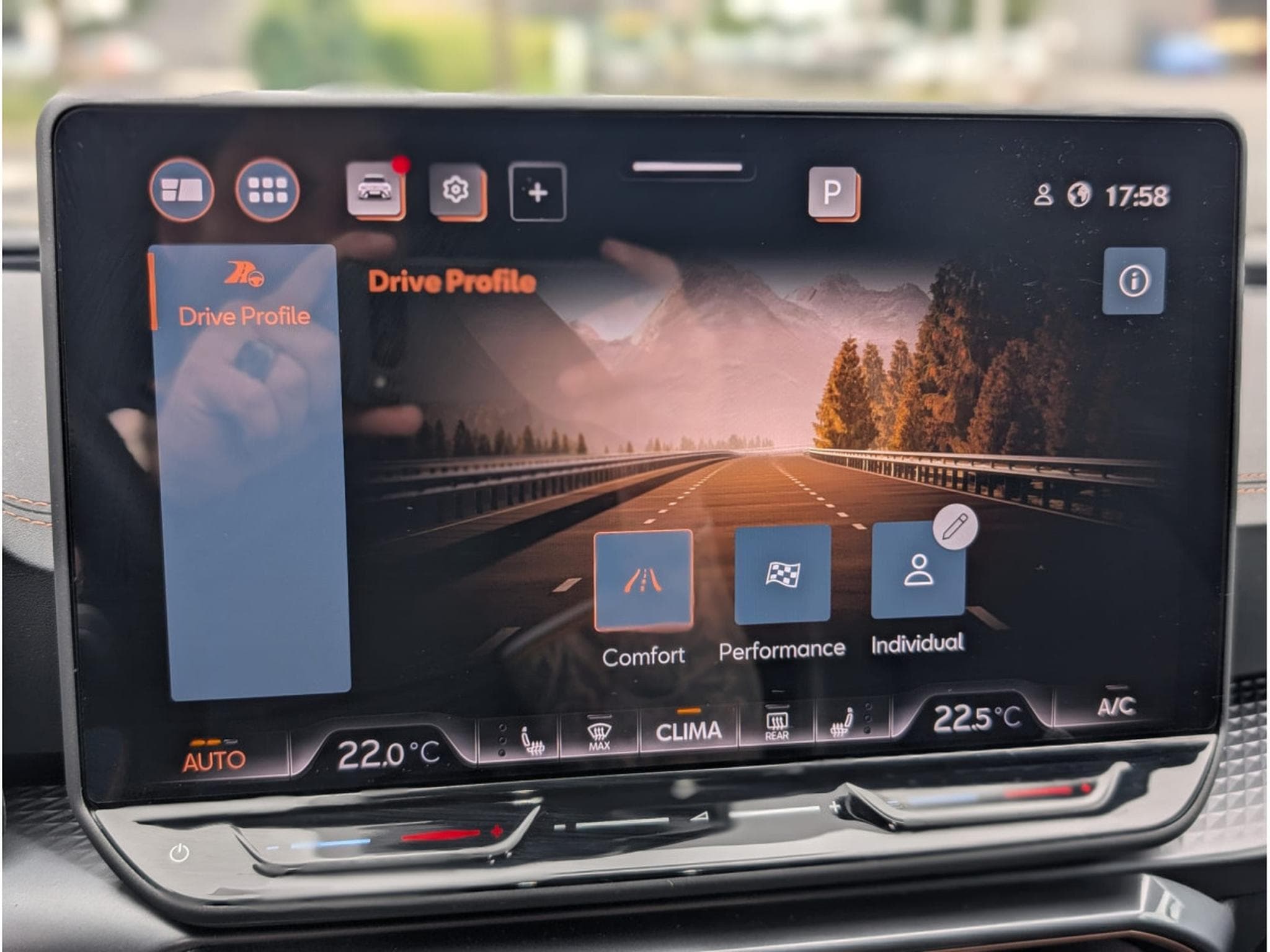 Cupra Leon SPORTOURER 2.0 TDI 150 (2025) - Foto 9