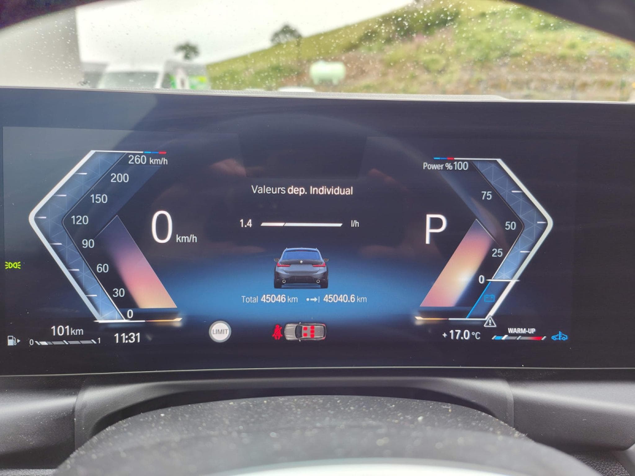 BMW 318 318iA PACK M CARPLAY GPS CAMERA SIEGES CHAUFFANTS (2023) - Foto 20