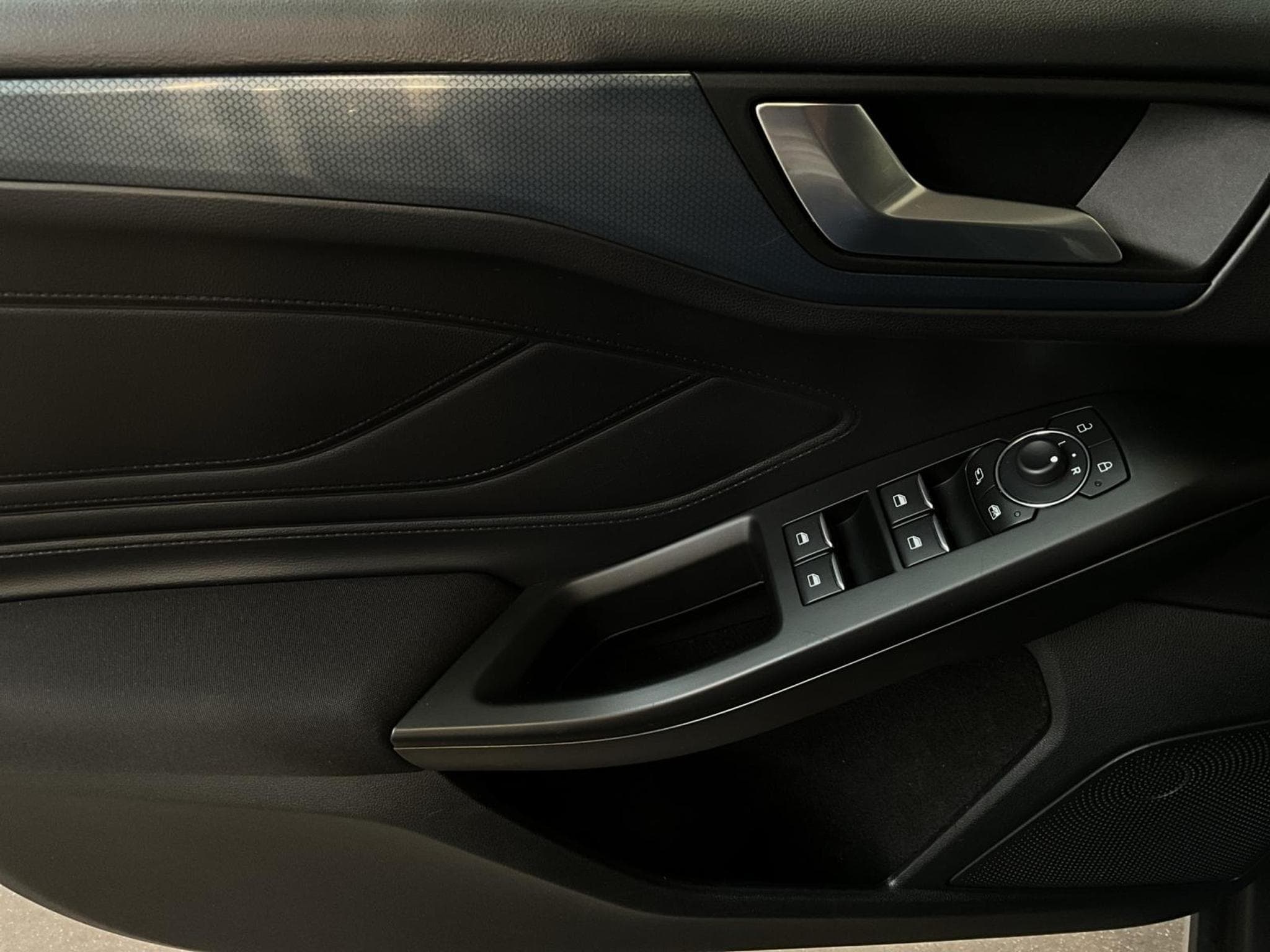 Ford Focus Combi+ACTIVE+LED+NAVI+CarPlay (2023) - Photo 14