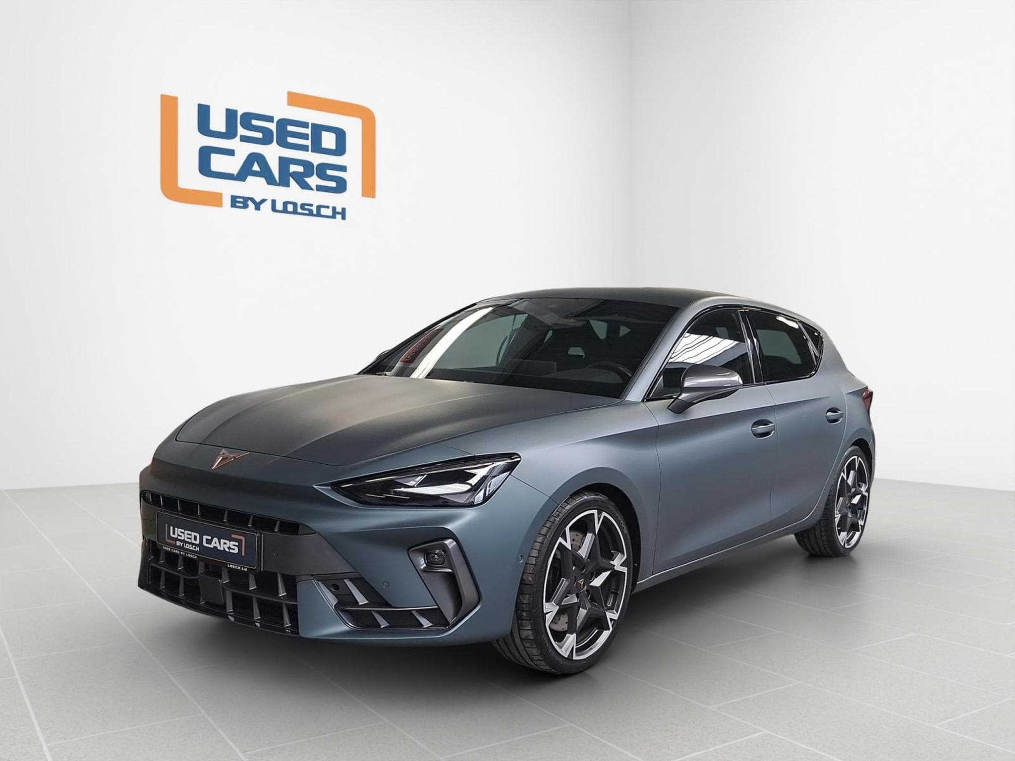 Cupra Leon VZ+DSG+Dinamica+Pure-Perf.Int.-Drive (2025) - Photo 1