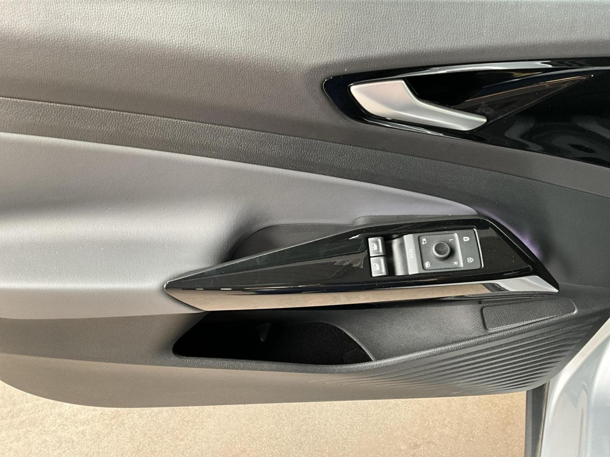 VW ID.4 77kWh+Pro-Perf.+P.Ass.+Wärmpe-P.+AHK+P.Confort+ (2022) - Photo 14