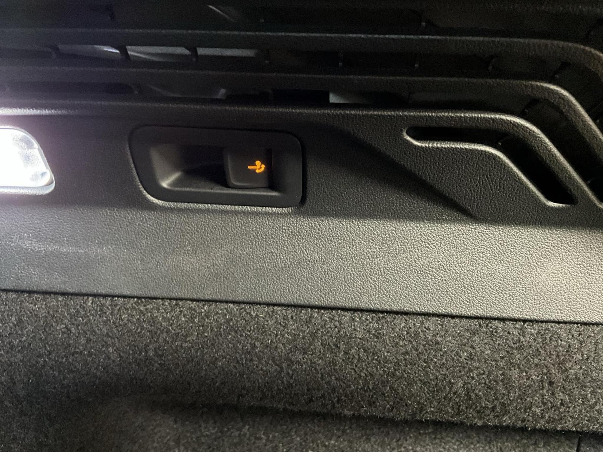 VW ID.4 77kWh+Pro-Perf.+P.Ass.+Wärmpe-P.+AHK+P.Confort+ (2022) - Photo 18