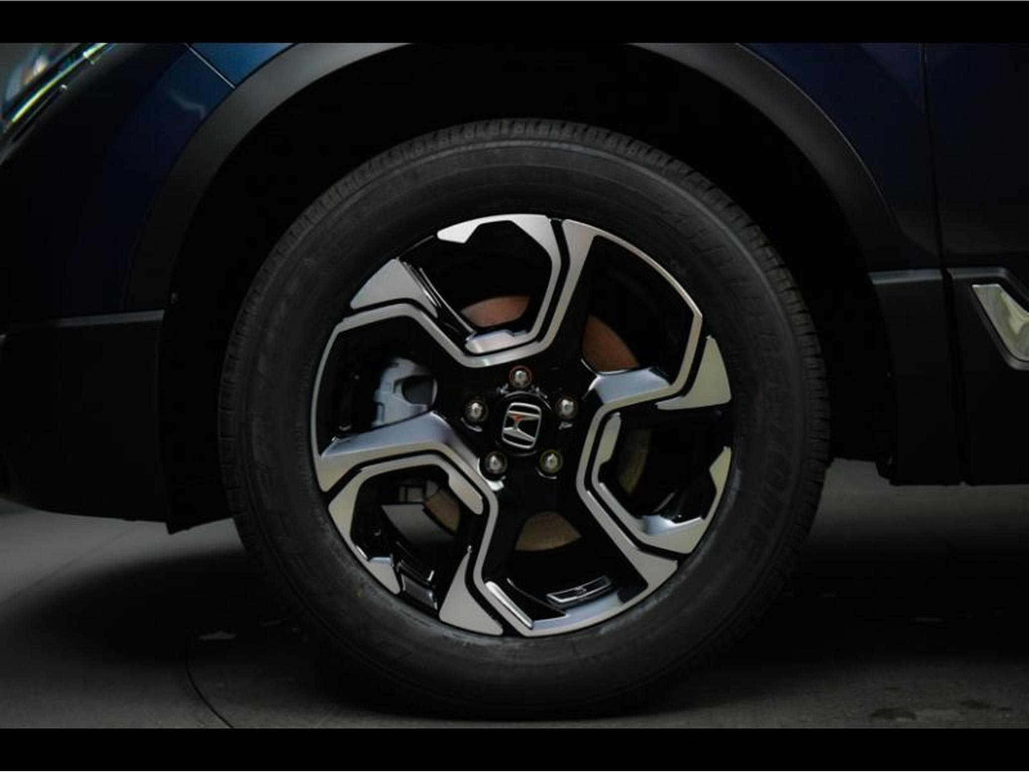 Honda CR-V 1.5 i-VTEC 193ch LifeStyle 4WD CVT 7 places (2019) - Photo 6
