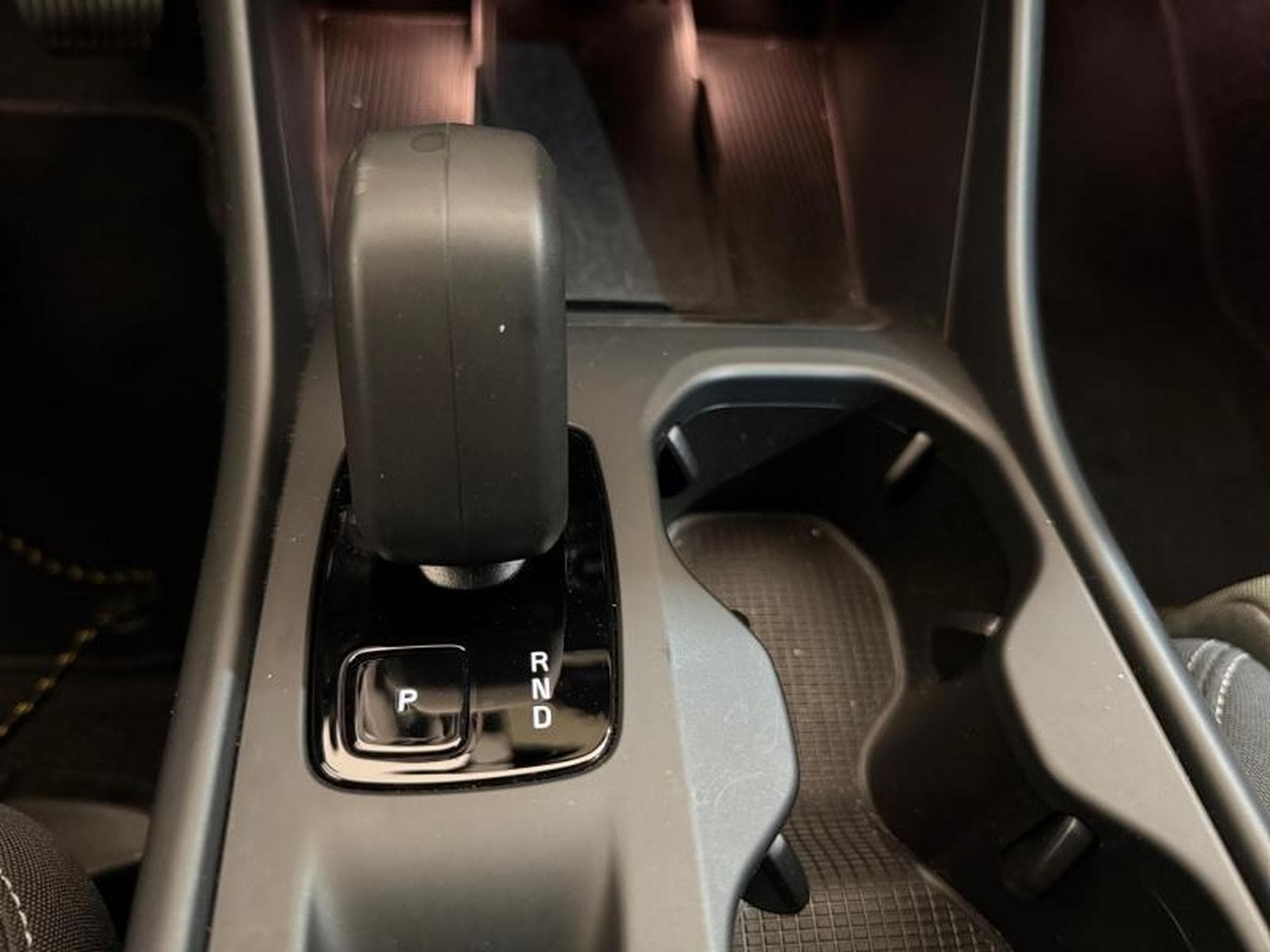 Volvo XC40 1,5 129CH Core (2024) - Photo 20