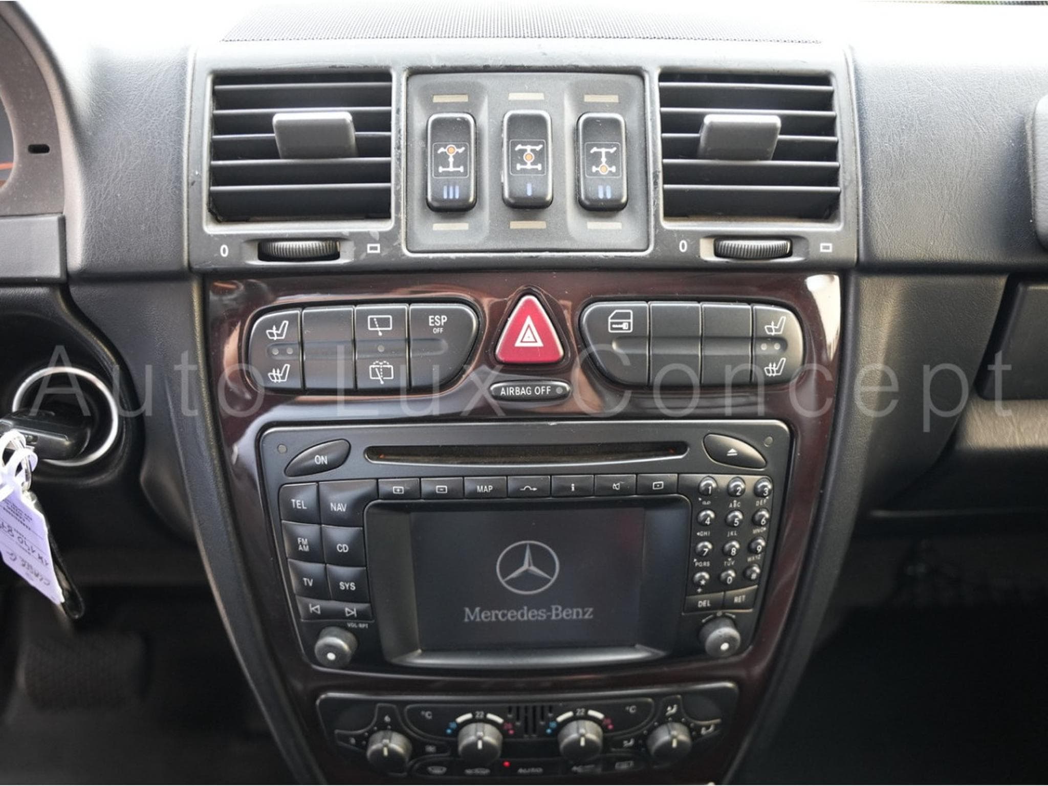 Mercedes G 400 CDI Station Wagon Court (2003) - Foto 25
