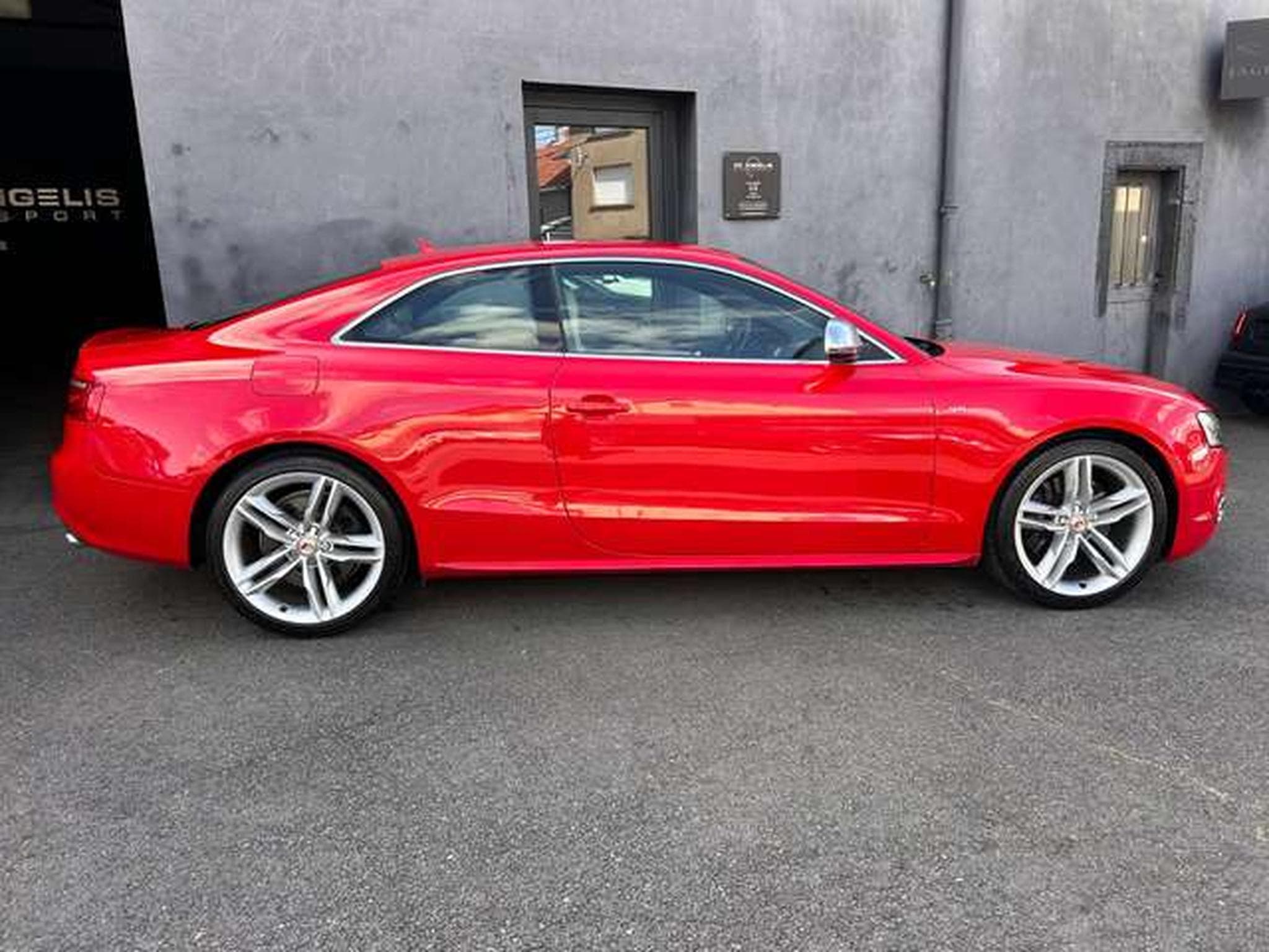 Audi Coupe 4.2 FSI V8 353 (2007) - Photo 10