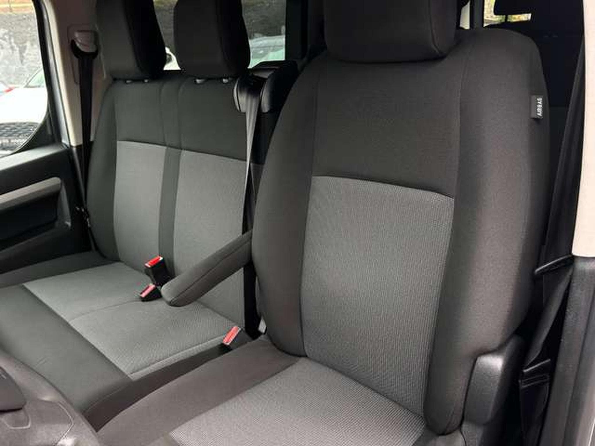 Peugeot Traveller 9 PLACES 1.5 BLUEHDI 120 BUSINESS (2021) - Photo 14