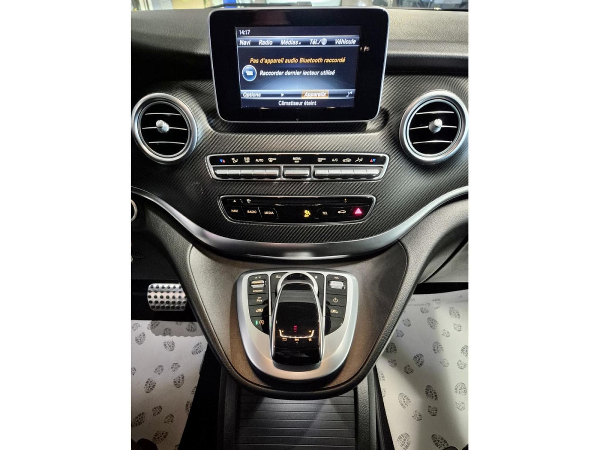 Mercedes V 250 D AMG LINE 7 SITZE CUIR NAVI 1 HAND (2019) - Photo 11