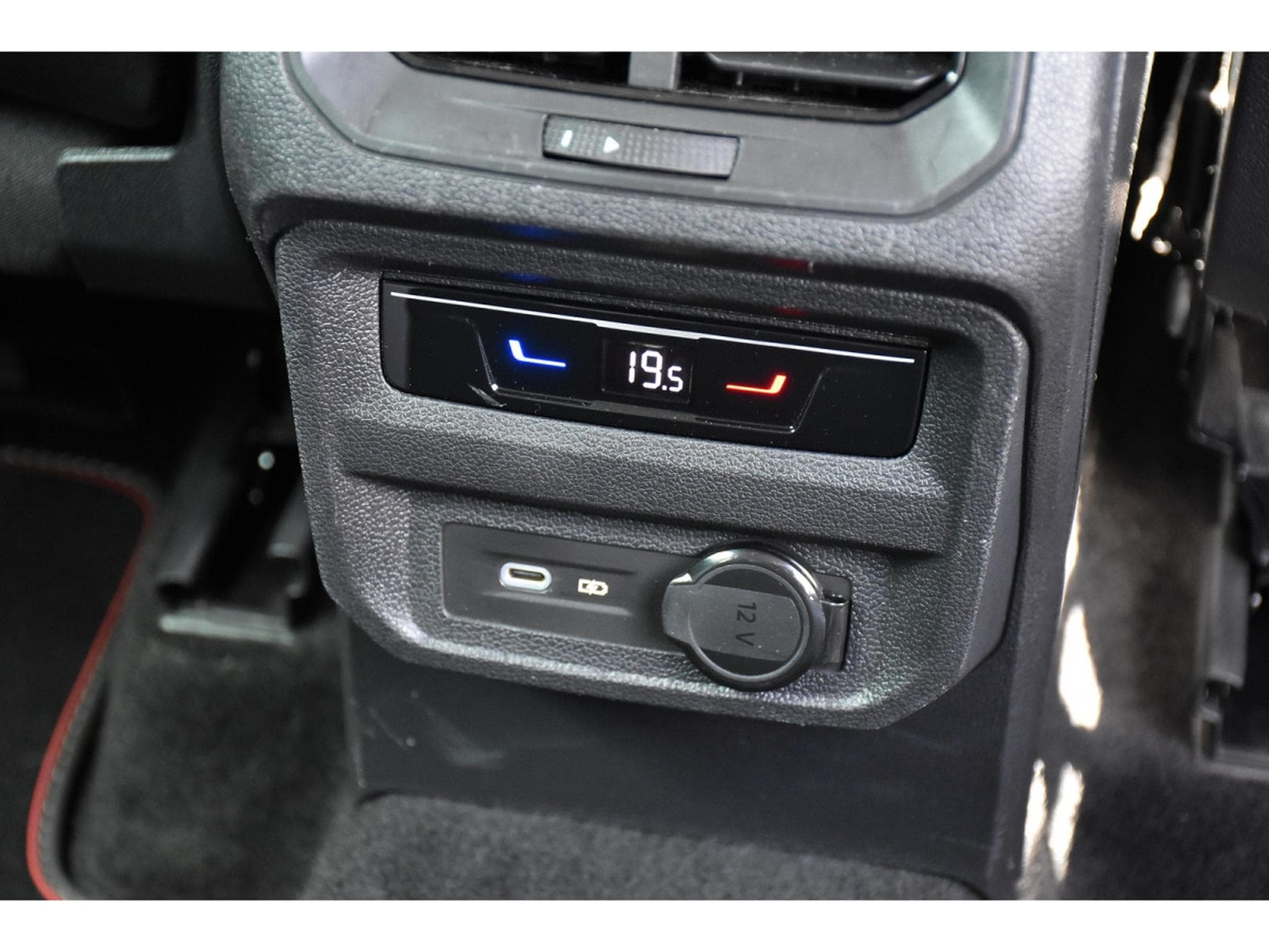 VW Tiguan 1.5 TSI Life DSG ACC TRAVEL SIDE HUD HARMAN ATT RMQ 1° MAIN (2022) - Photo 21