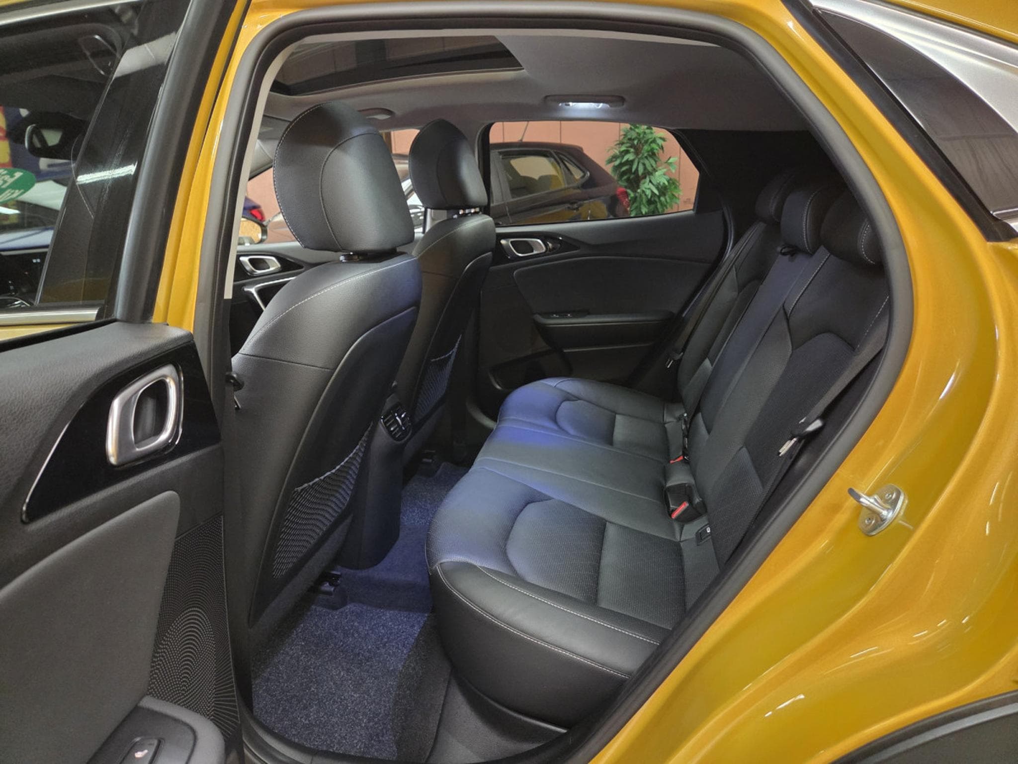 Kia XCeed CRDI 136CV AUTO. (2020) - Photo 24