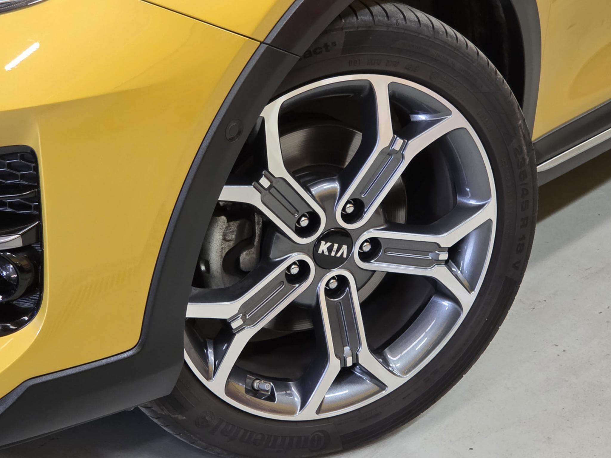 Kia XCeed CRDI 136CV AUTO. (2020) - Photo 3