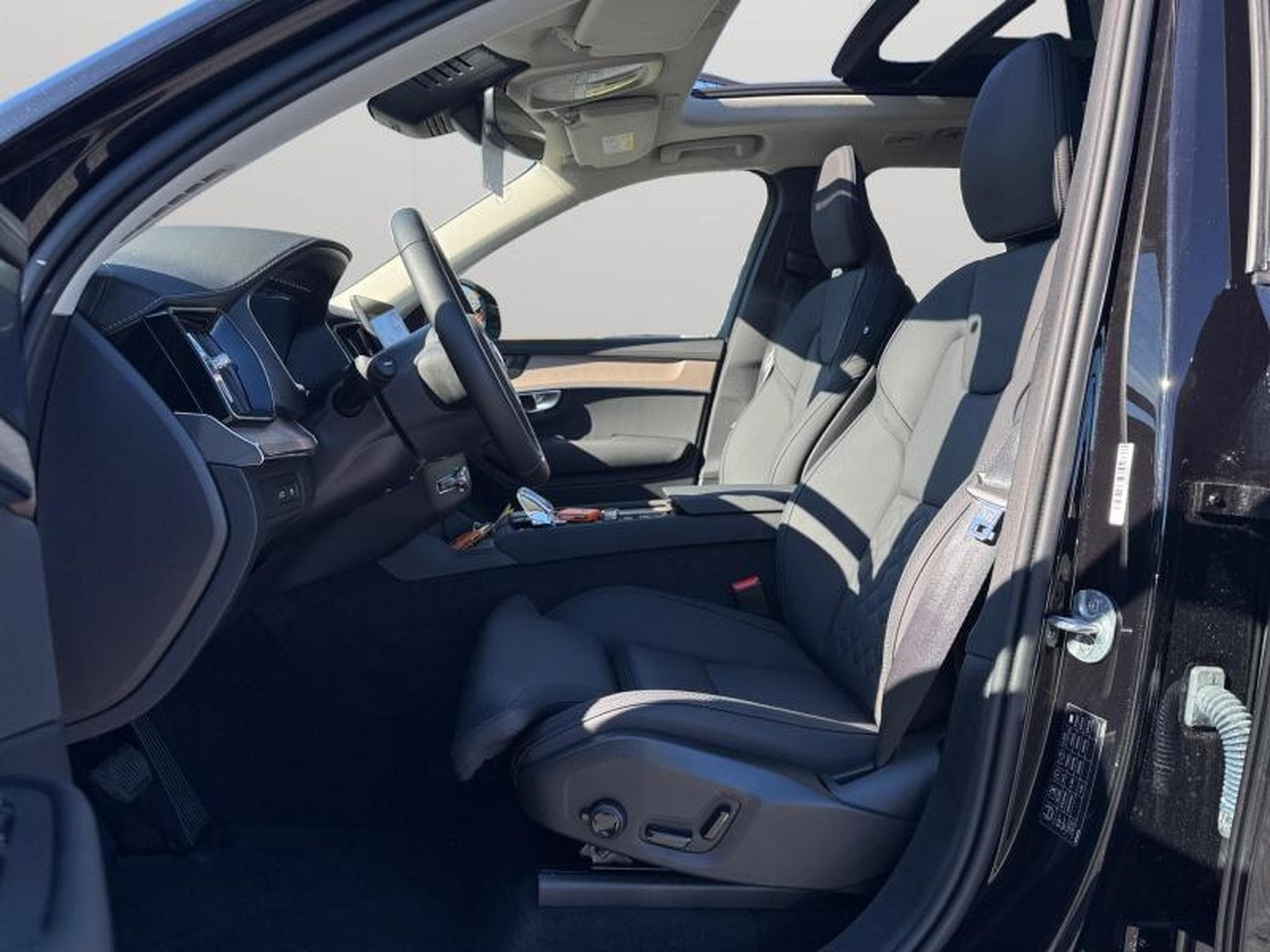 Volvo XC90 T8 Plus Bright / Hybride (2025) - Foto 10
