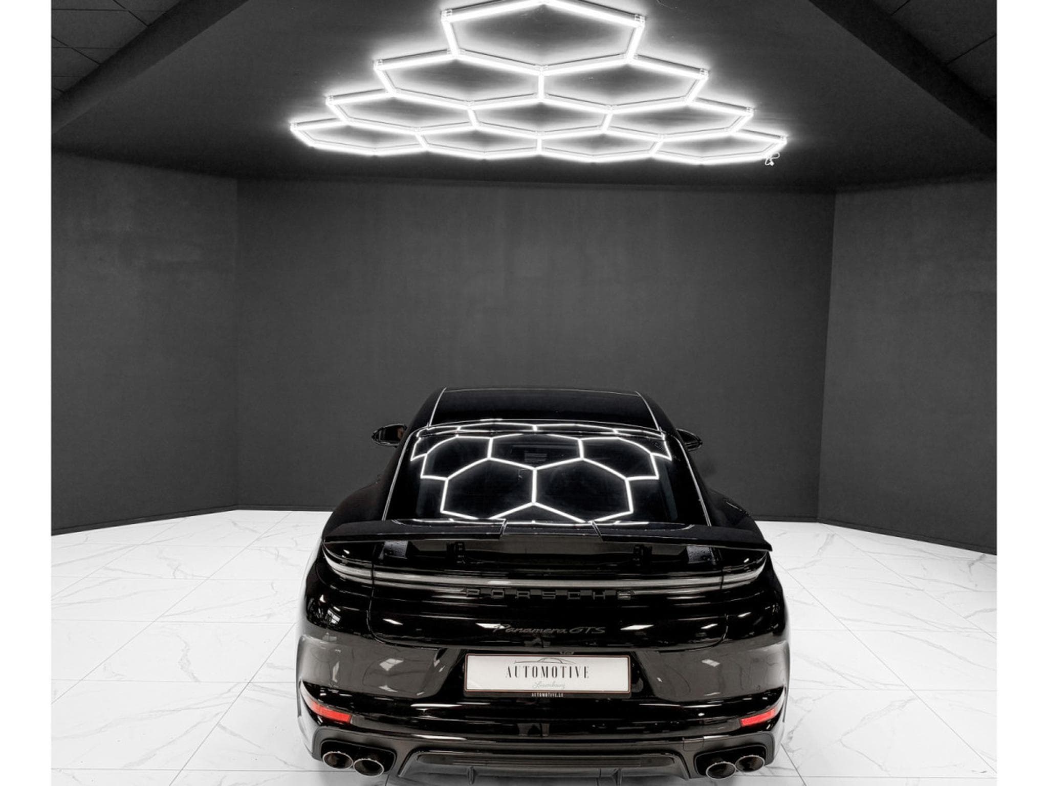 Porsche Panamera 4.0 V8 GTS / 5 SEATS / FULL (2025) - Photo 4