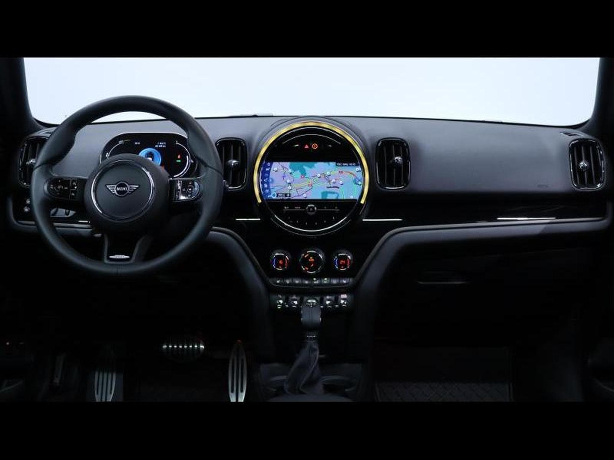 MINI Countryman 1.5 Cooper SE Steptronic (2023) - Foto 15