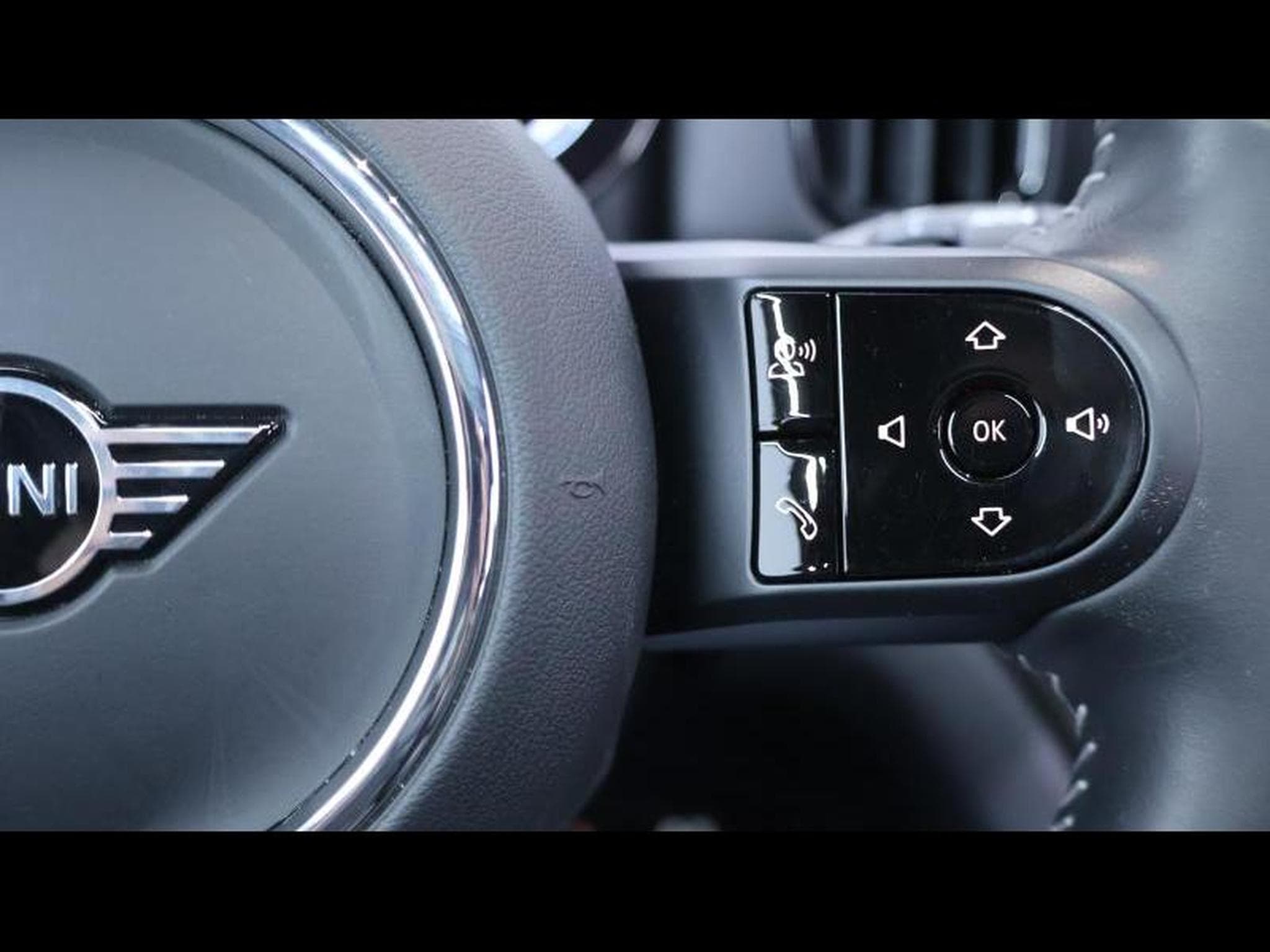 MINI Countryman 1.5 Cooper SE Steptronic (2023) - Foto 18